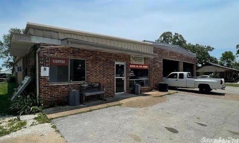 Commercial / Industrial for sale – 704 S Bend   Horseshoe Bend, AR