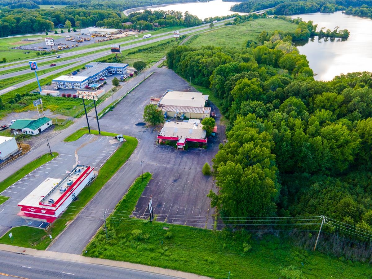 Commercial / Industrial for sale – 2807 N Arkansas Ave.   Russellville, AR