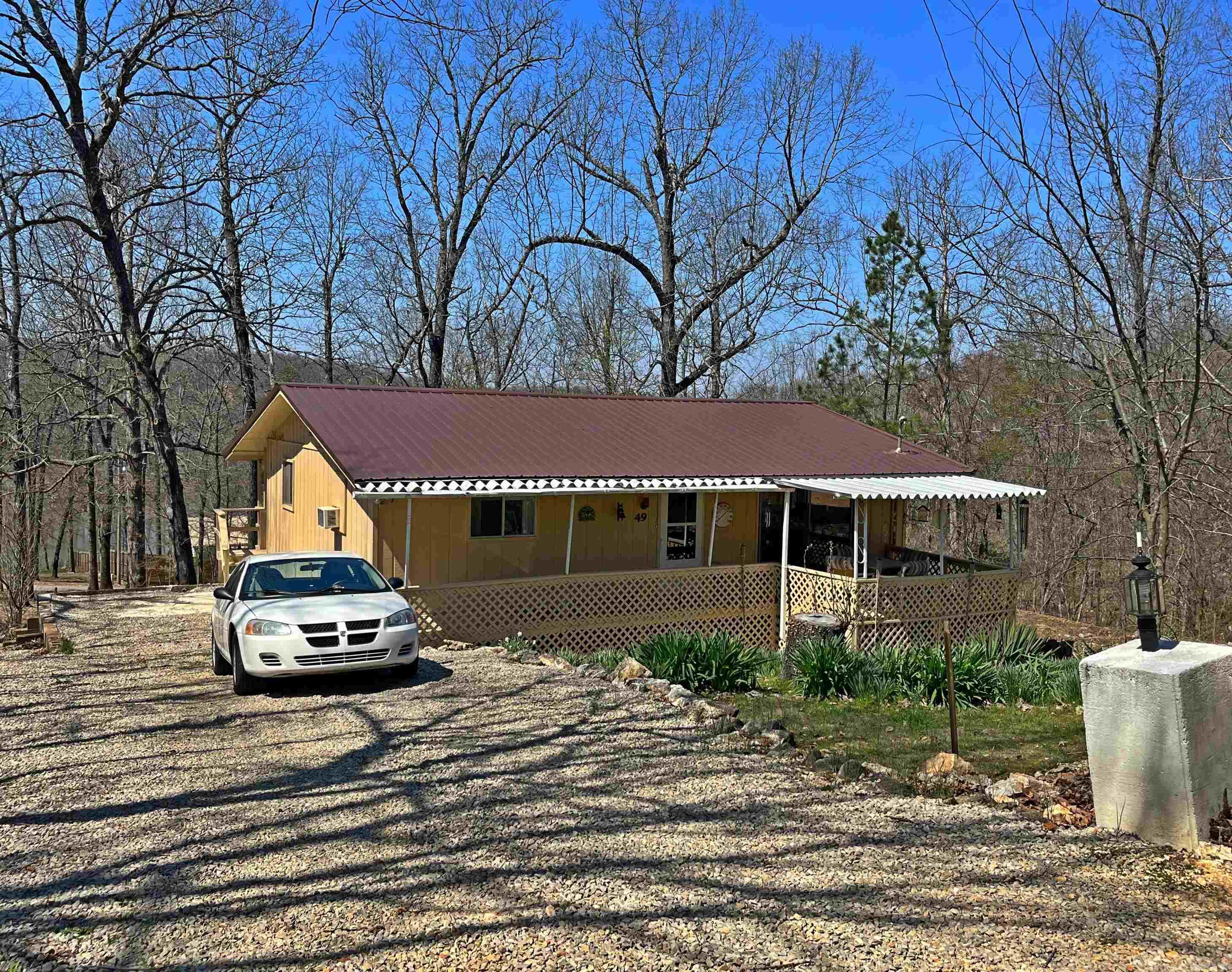 address: 49  Lakeview  