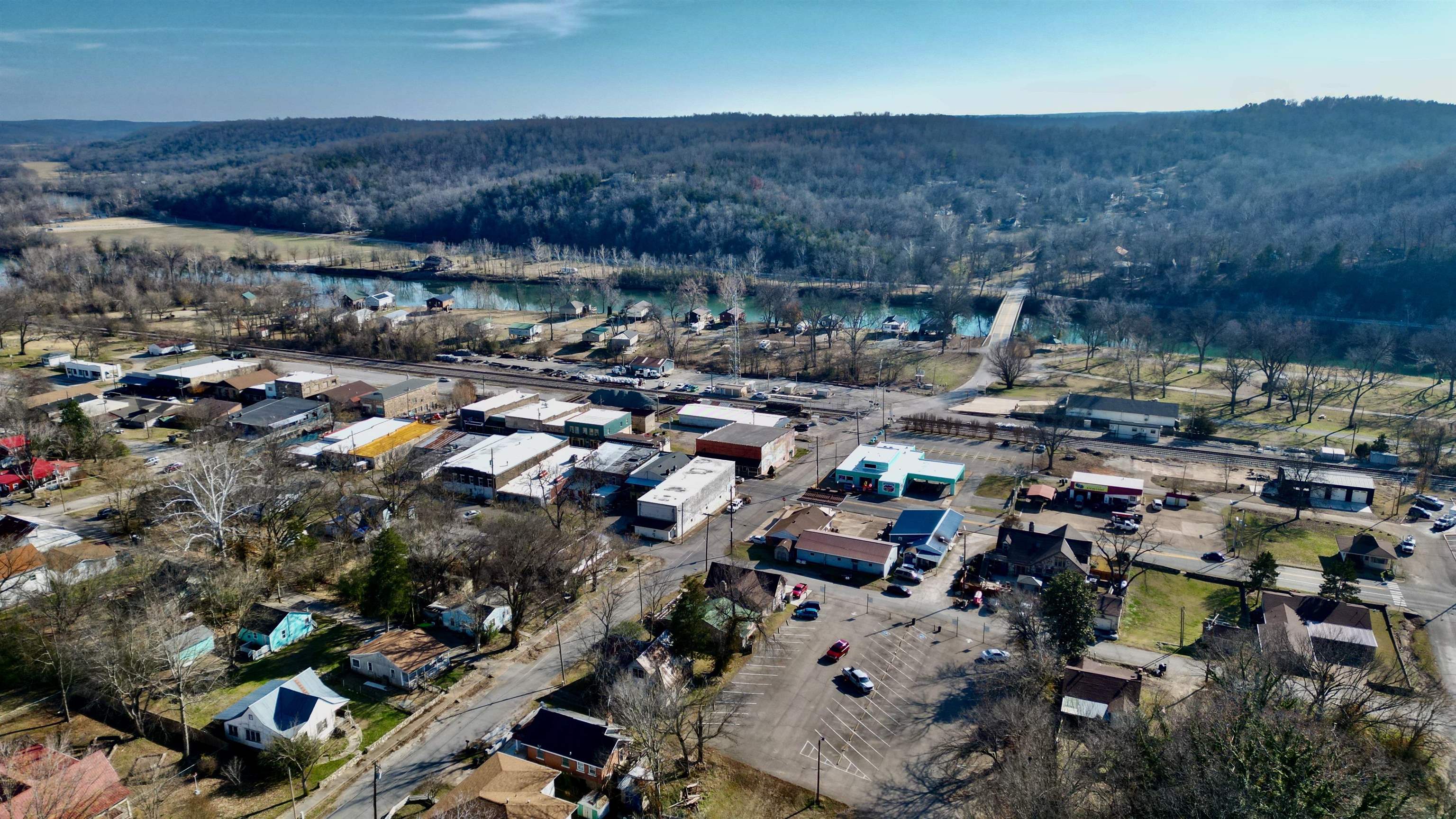 Photo 28 - Residential for sale – 201  N Spring St   Hardy, AR
