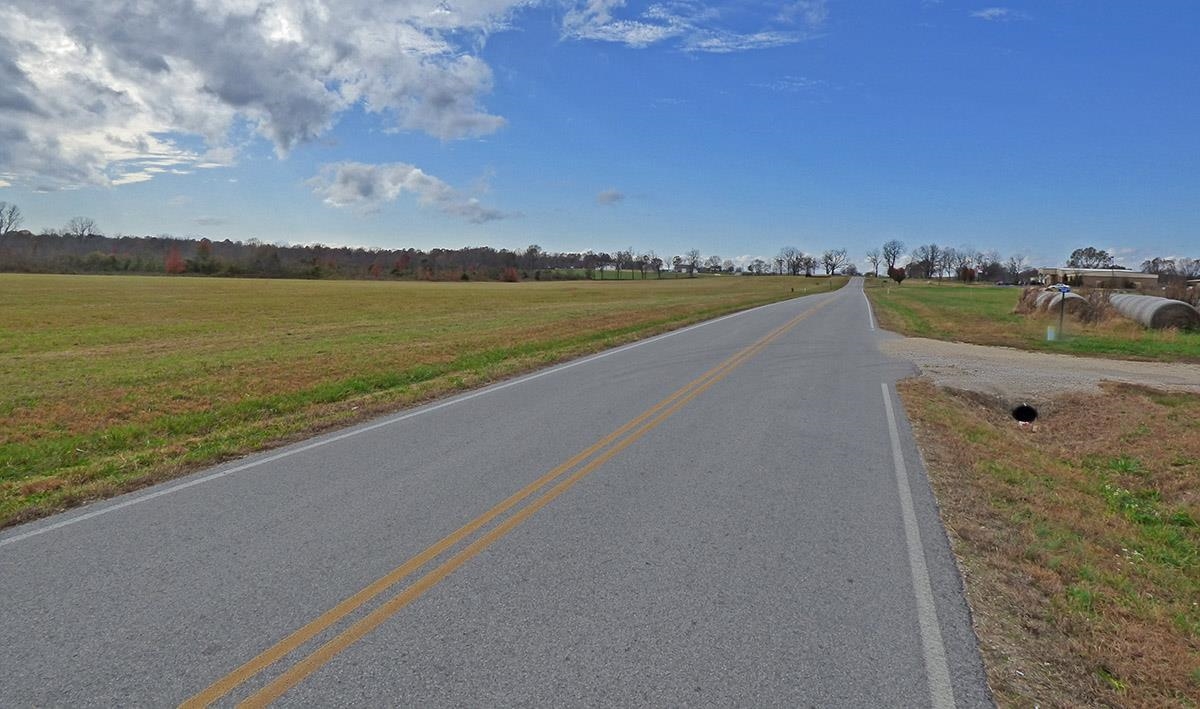 Photo 6 - Commercial / Industrial for sale –   College   Ash Flat, AR