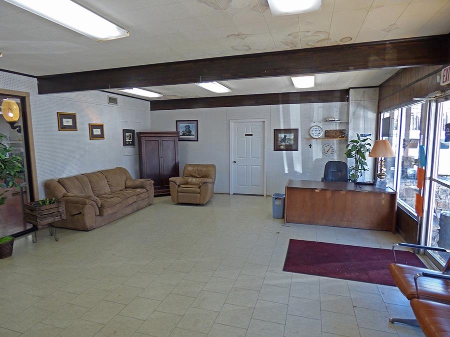 Photo 13 - Commercial / Industrial for sale – 55  Pottawattamie   Cherokee Village, AR