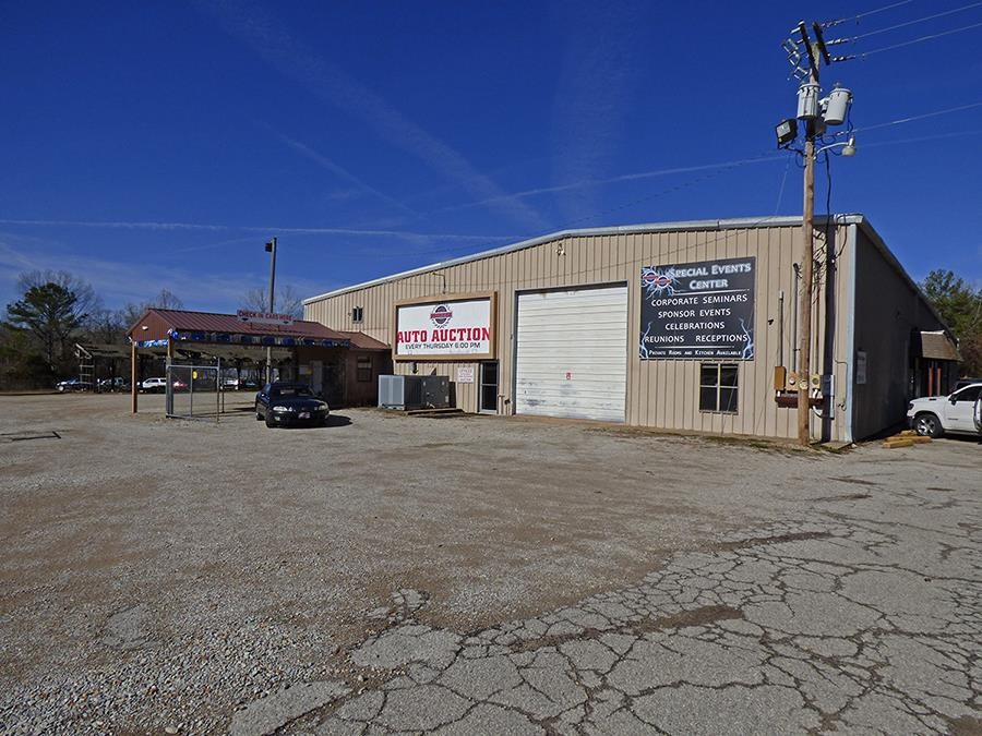Photo 15 - Commercial / Industrial for sale – 55  Pottawattamie   Cherokee Village, AR