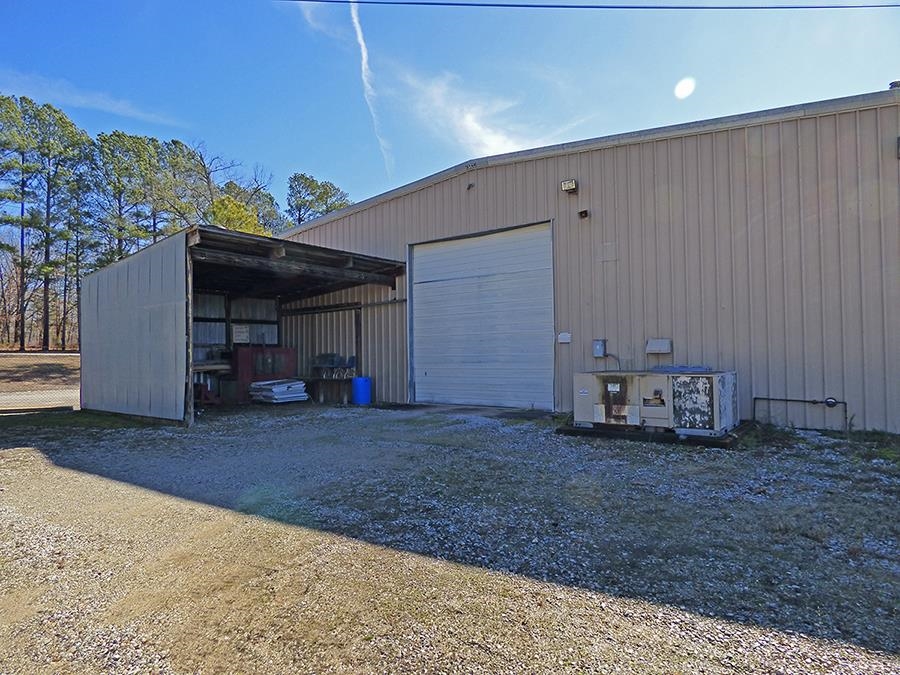 Photo 22 - Commercial / Industrial for sale – 55  Pottawattamie   Cherokee Village, AR