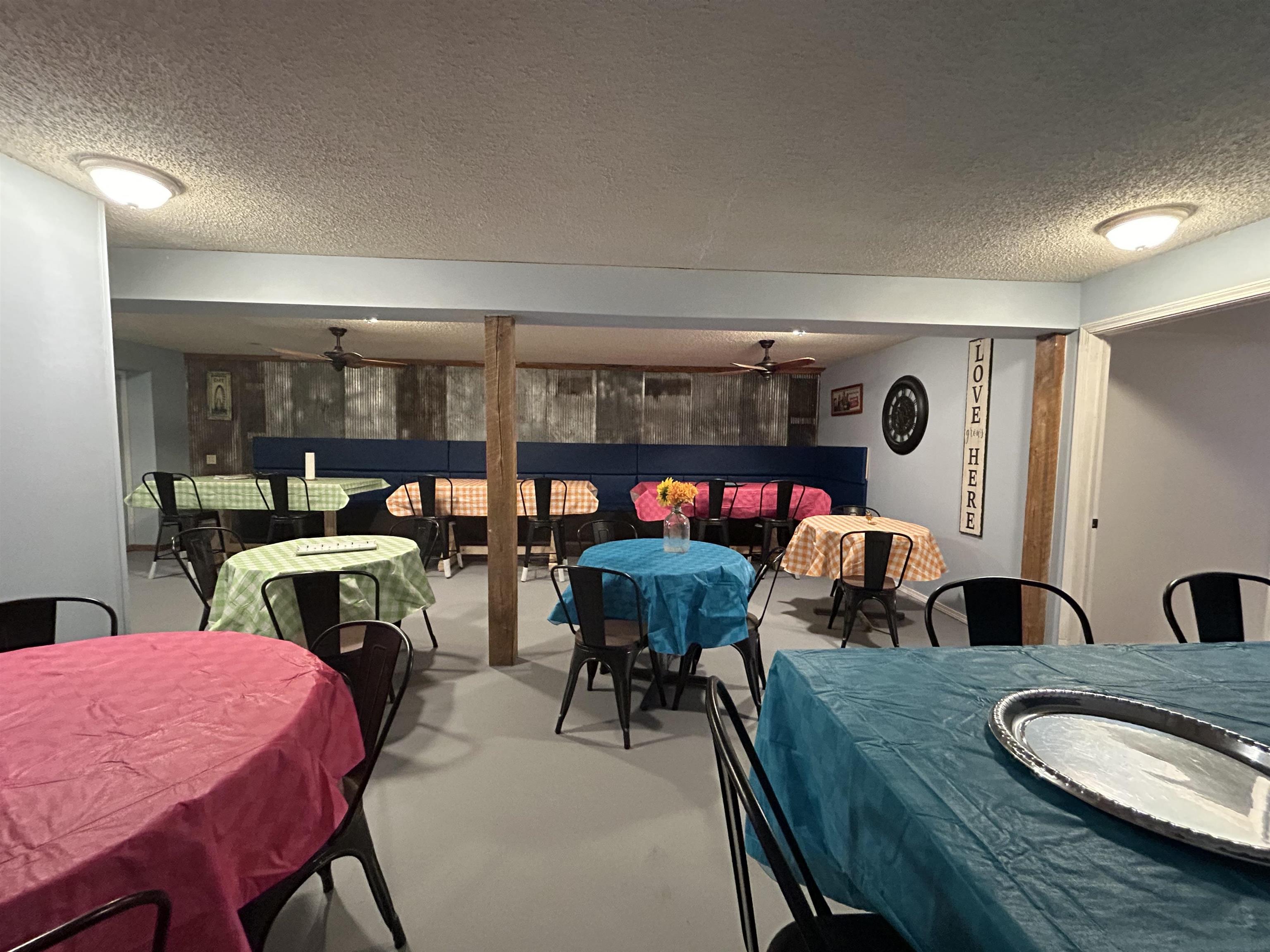 Photo 11 - Commercial / Industrial for sale – 214 E Main   Hardy, AR