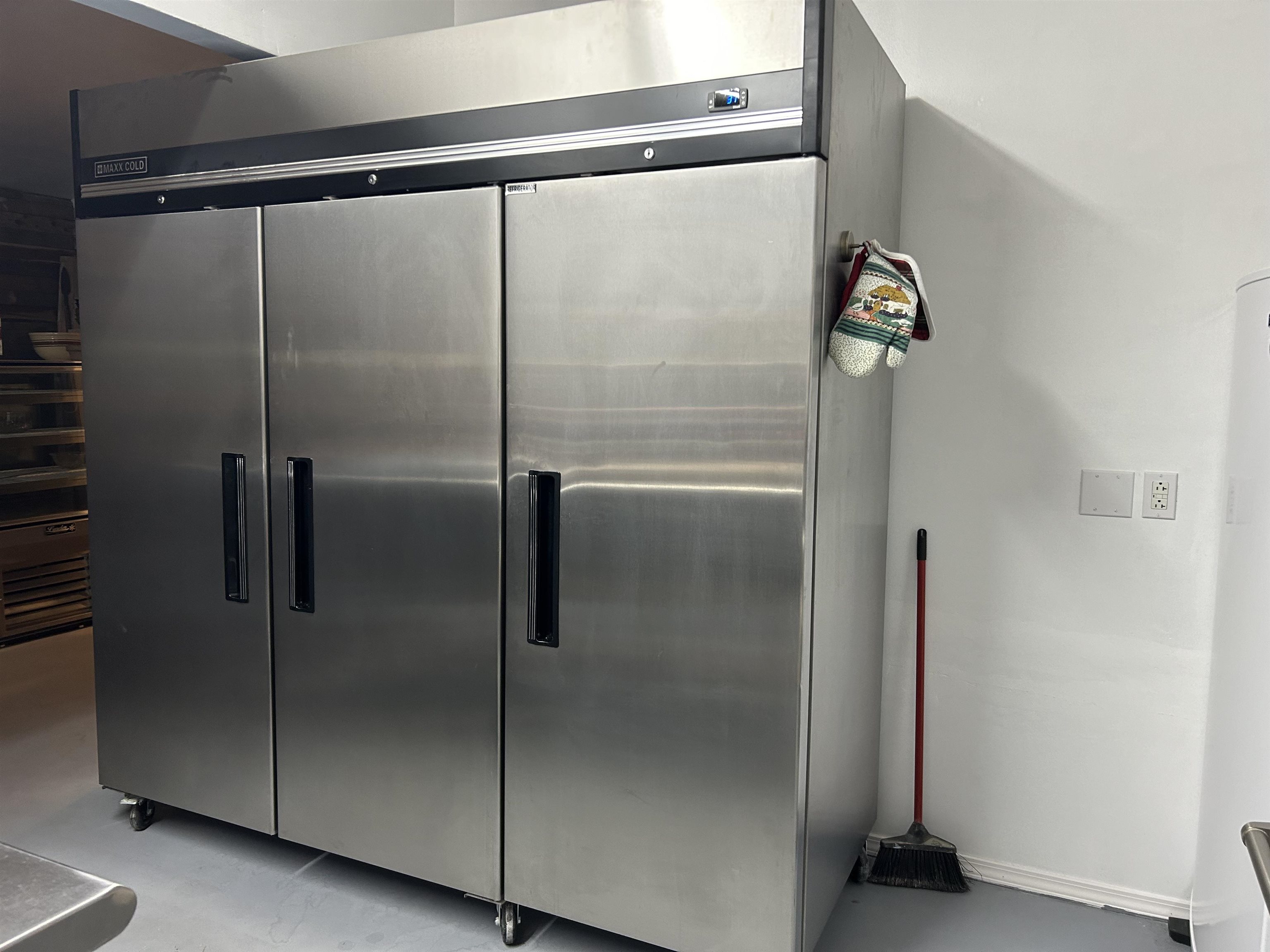 Photo 18 - Commercial / Industrial for sale – 214 E Main   Hardy, AR