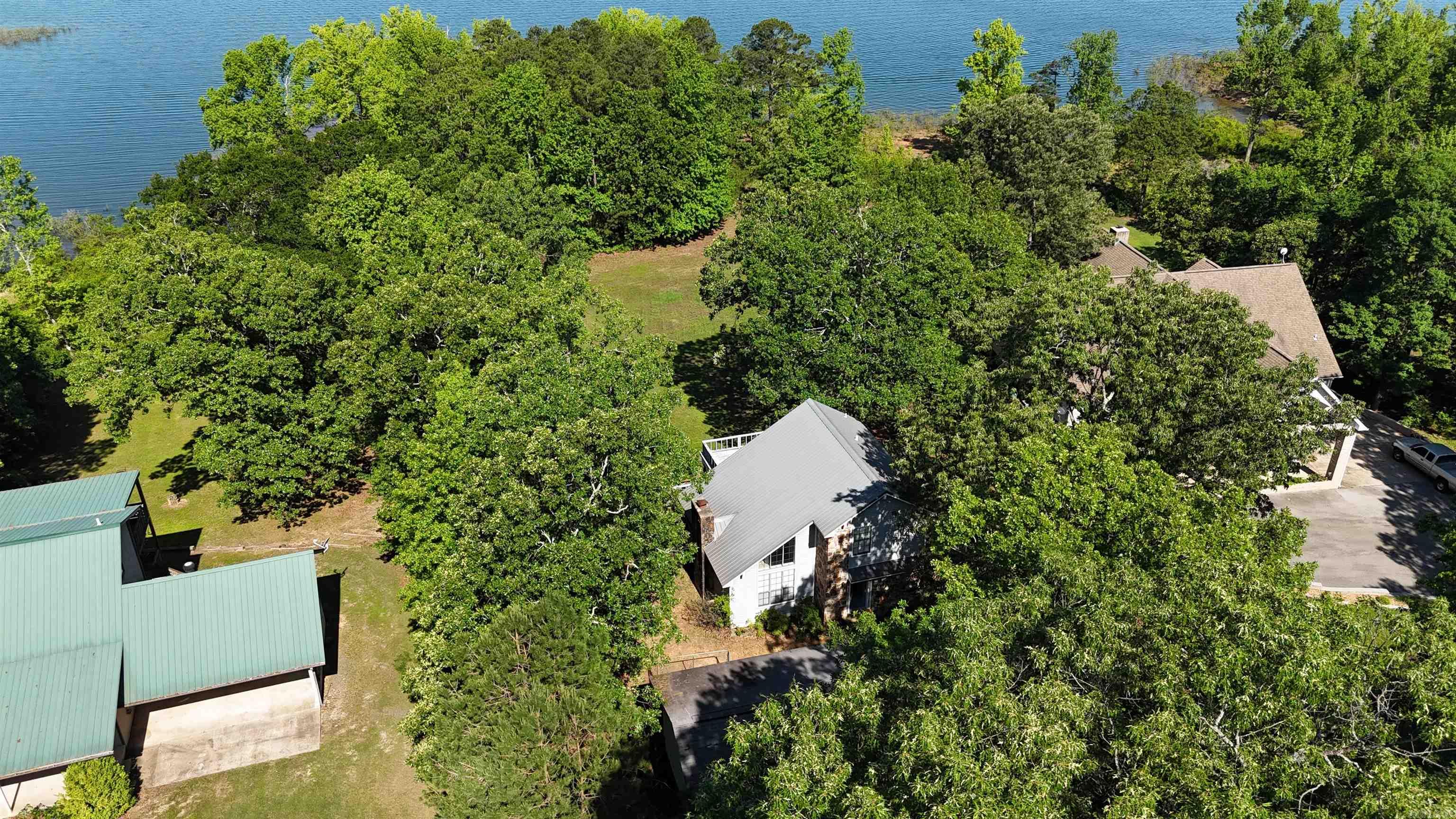 Photo 4 - Residential for sale – 235  Sylvan   Greers Ferry, AR