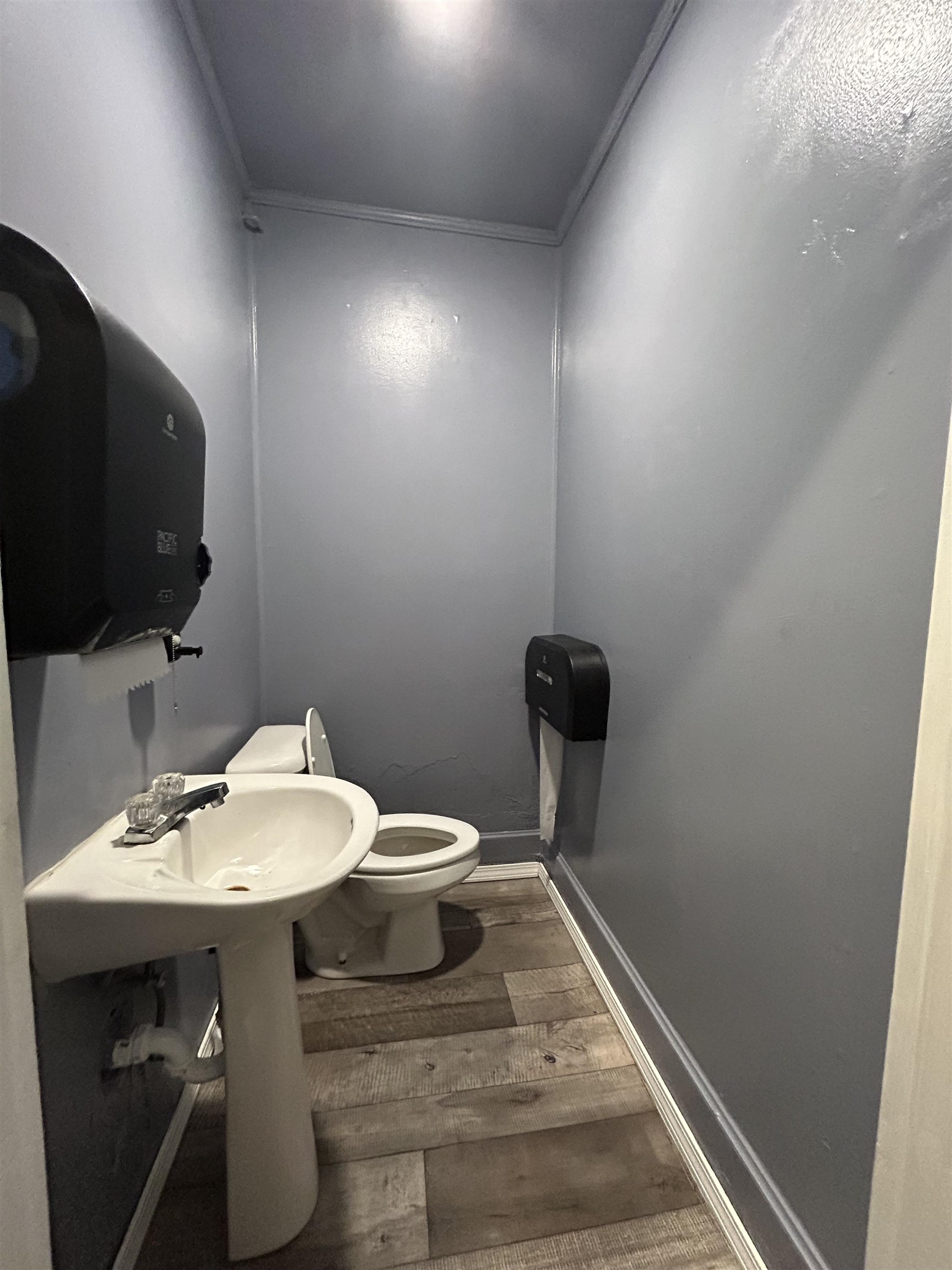 Photo 12 - Commercial / Industrial for sale – 132 E Main   Hardy, AR