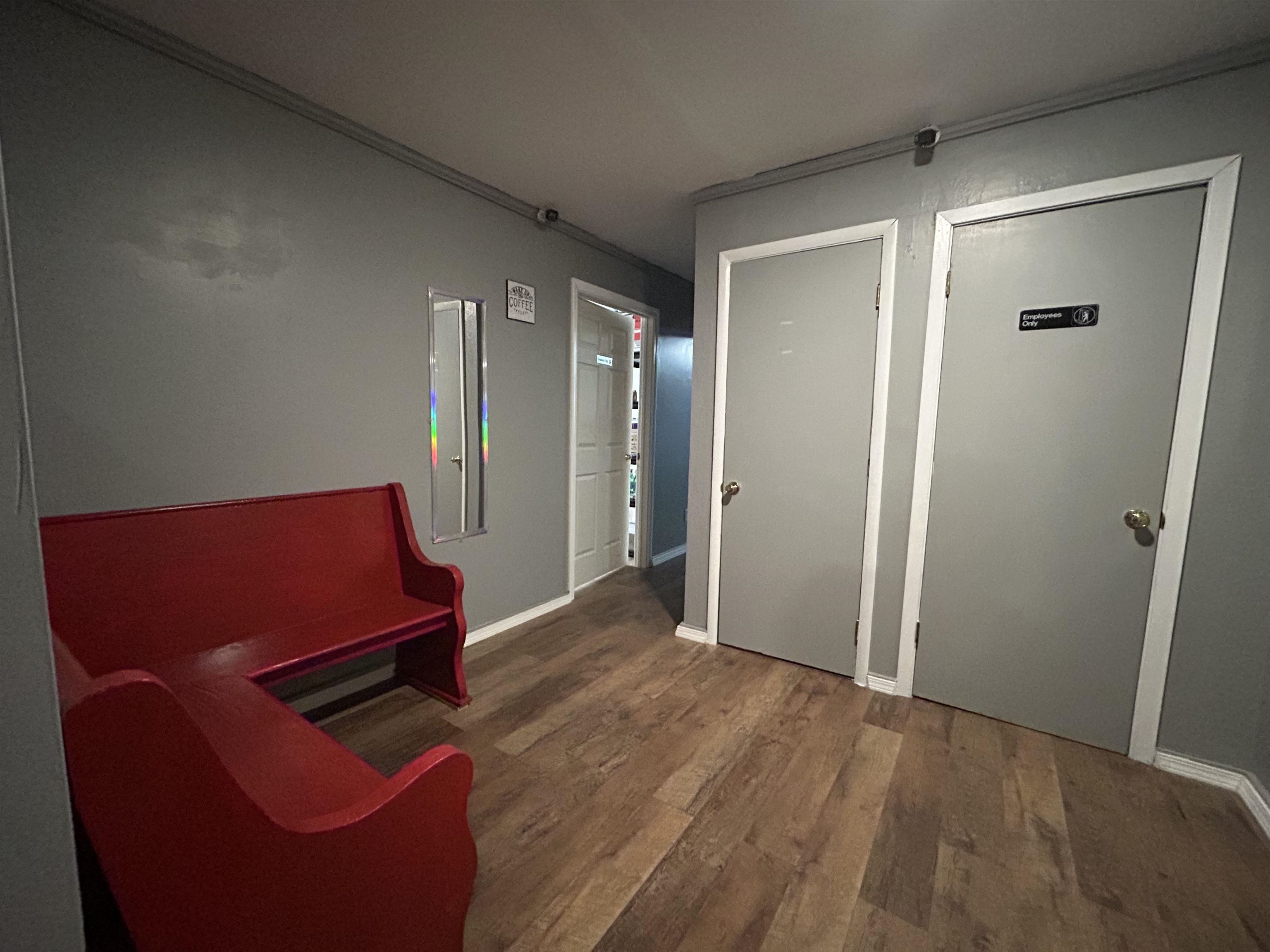 Photo 22 - Commercial / Industrial for sale – 132 E Main   Hardy, AR