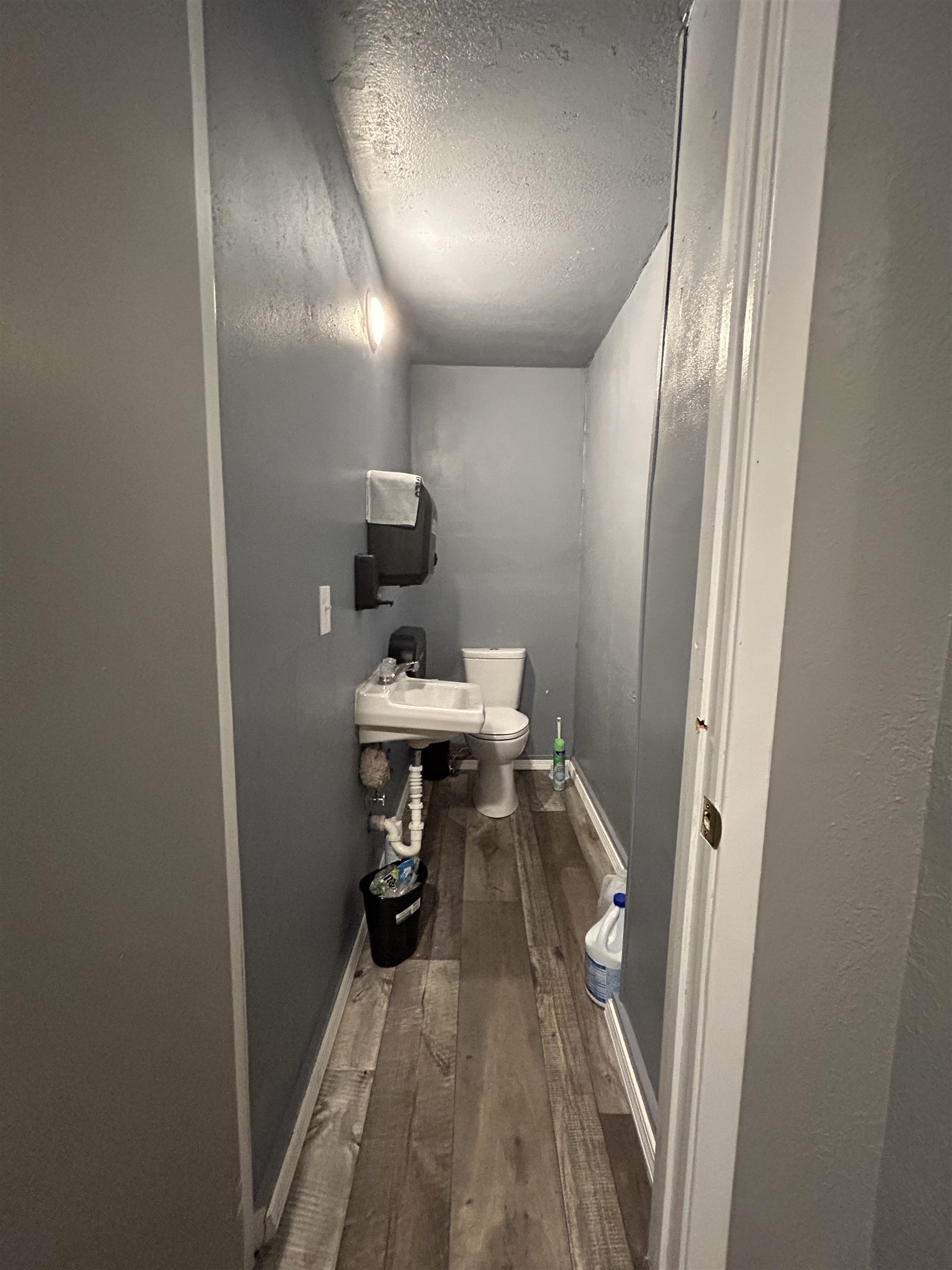 Photo 24 - Commercial / Industrial for sale – 132 E Main   Hardy, AR