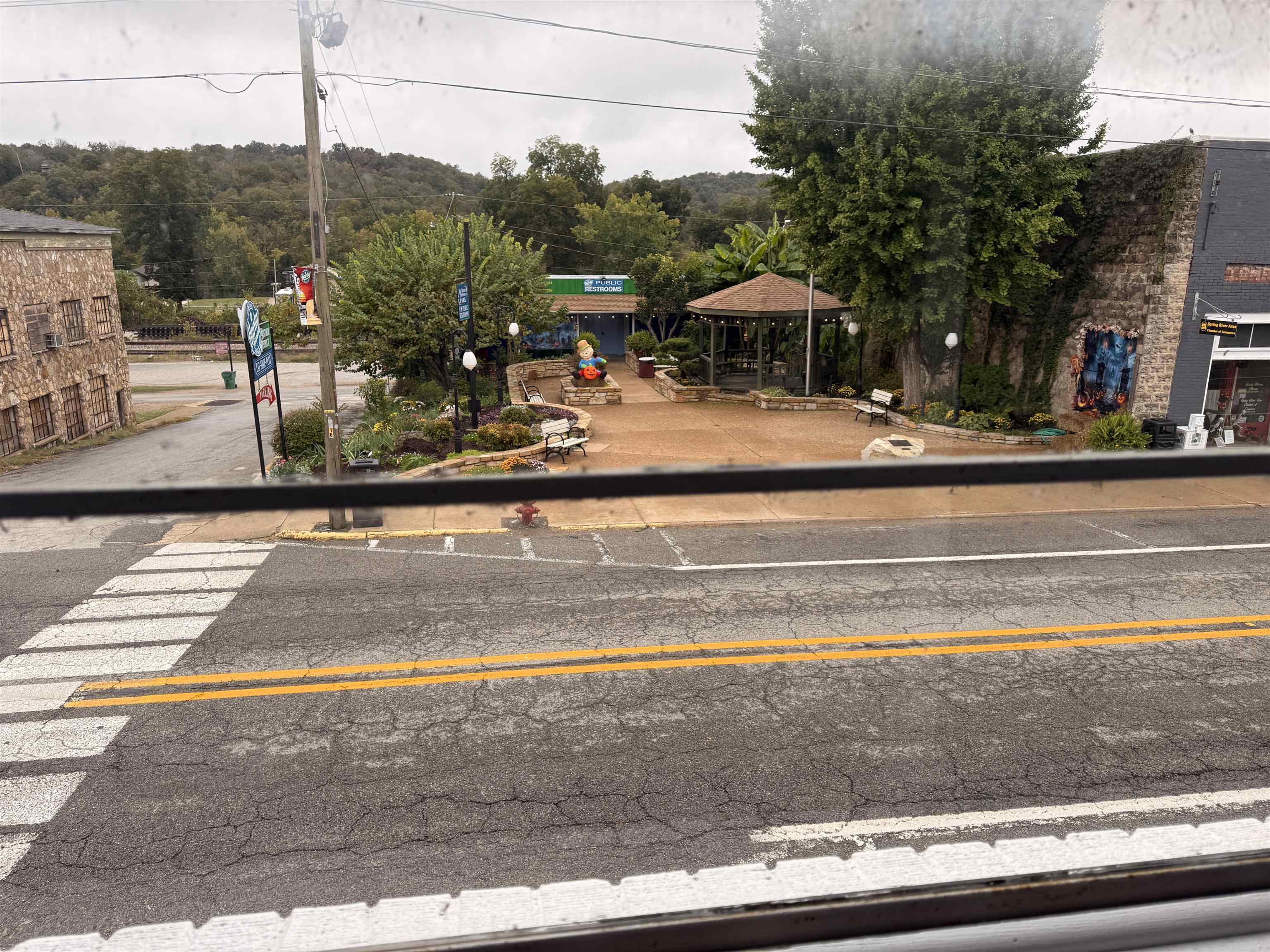 Photo 32 - Commercial / Industrial for sale – 132 E Main   Hardy, AR