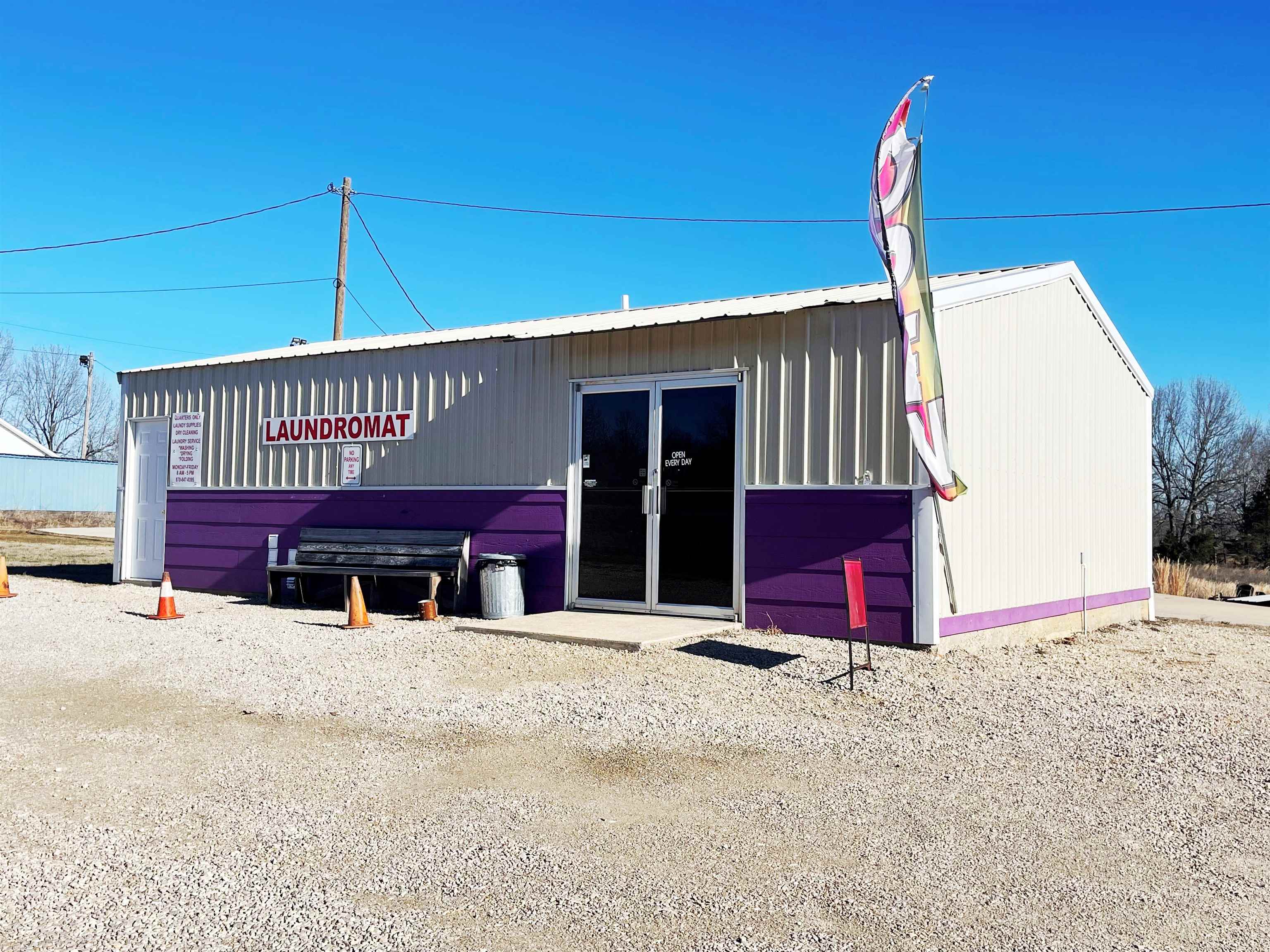 Photo 2 - Commercial / Industrial for sale – 2530  Hwy 62/412   Highland, AR