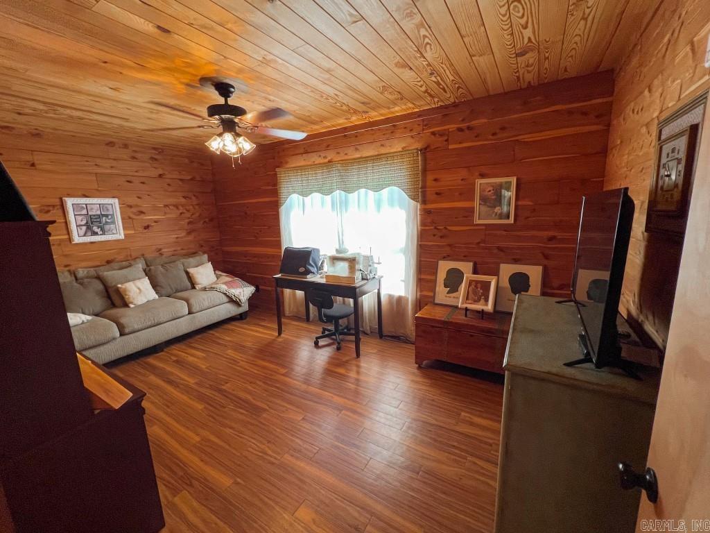 Photo 19 - Residential for sale – 785  Strawberry River Road   Smithville, AR