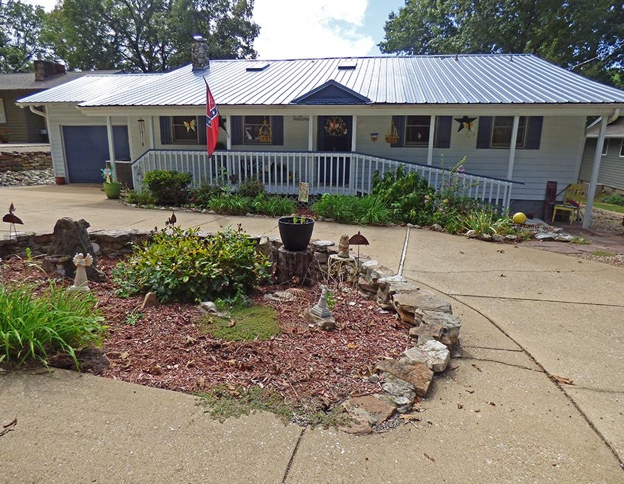 Photo 2 - Residential for sale – 246 E Lakeshore   Cherokee Village, AR