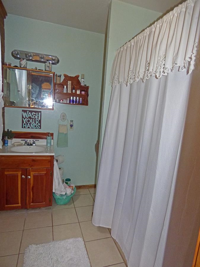 Photo 17 - Residential for sale – 246 E Lakeshore   Cherokee Village, AR