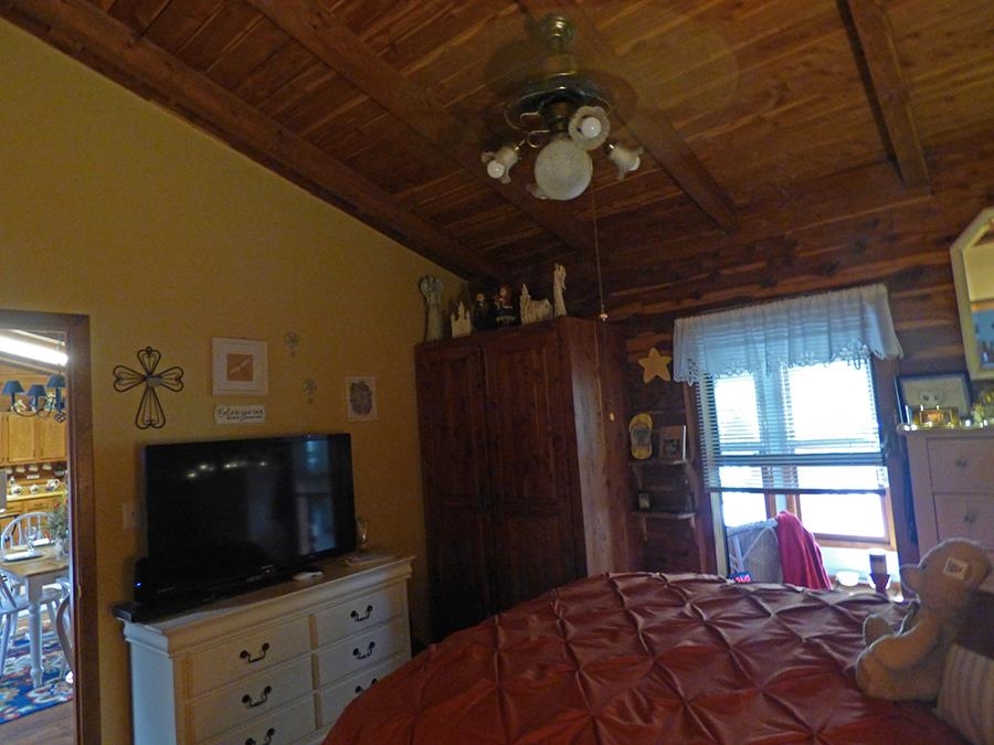 Photo 19 - Residential for sale – 246 E Lakeshore   Cherokee Village, AR