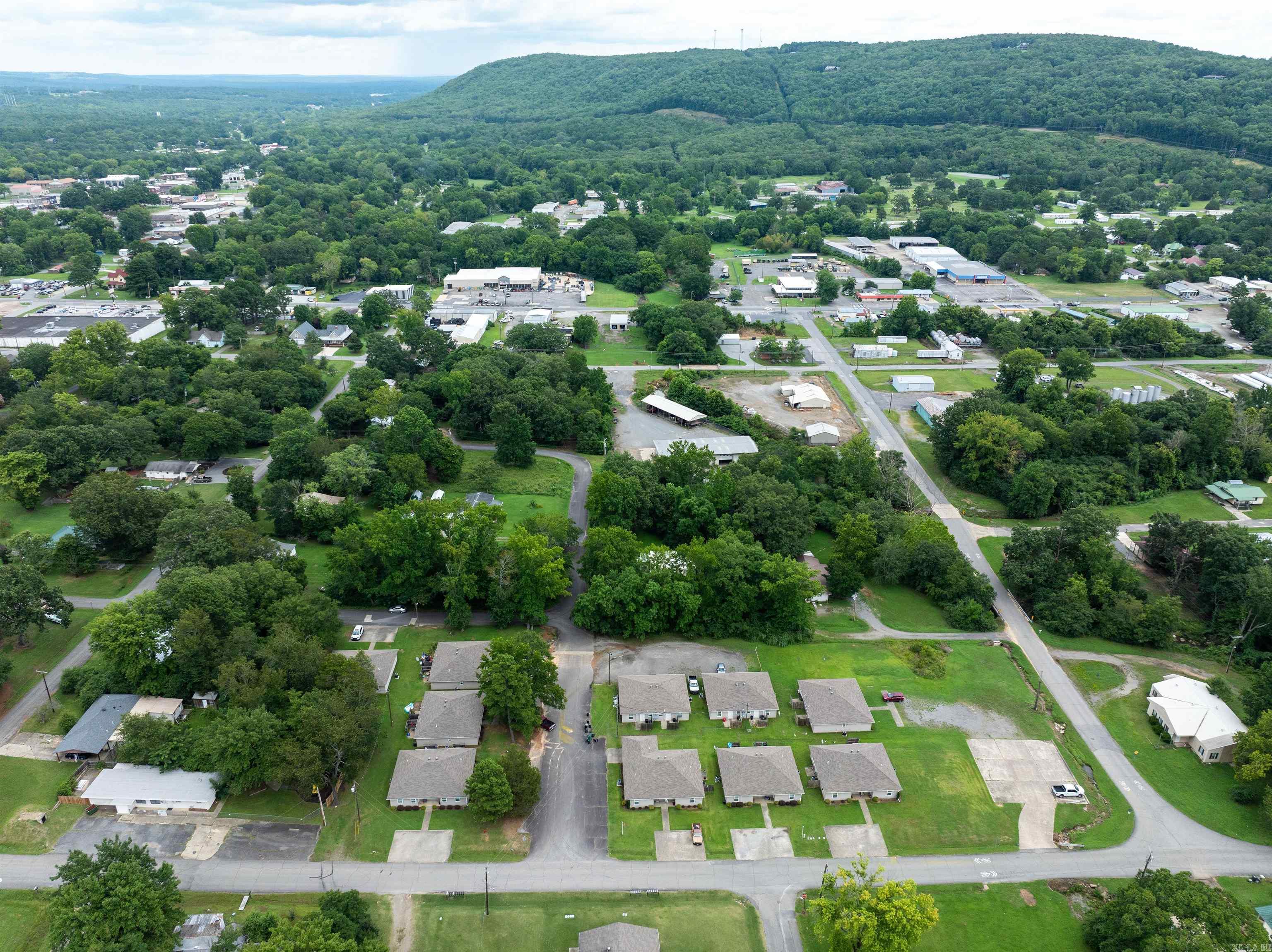 Photo 2 - Residential for sale – 1008 W Wilson   Heber Springs, AR