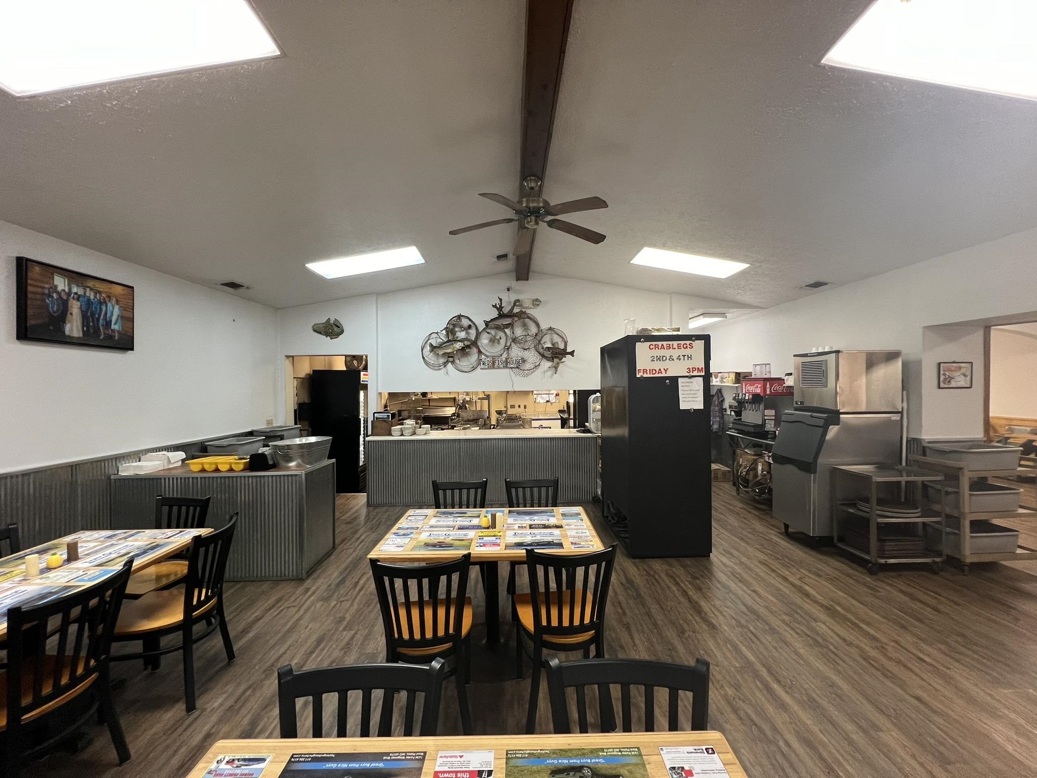 Photo 14 - Commercial / Industrial for sale – 225  Main  Yes Mammoth Spring, AR