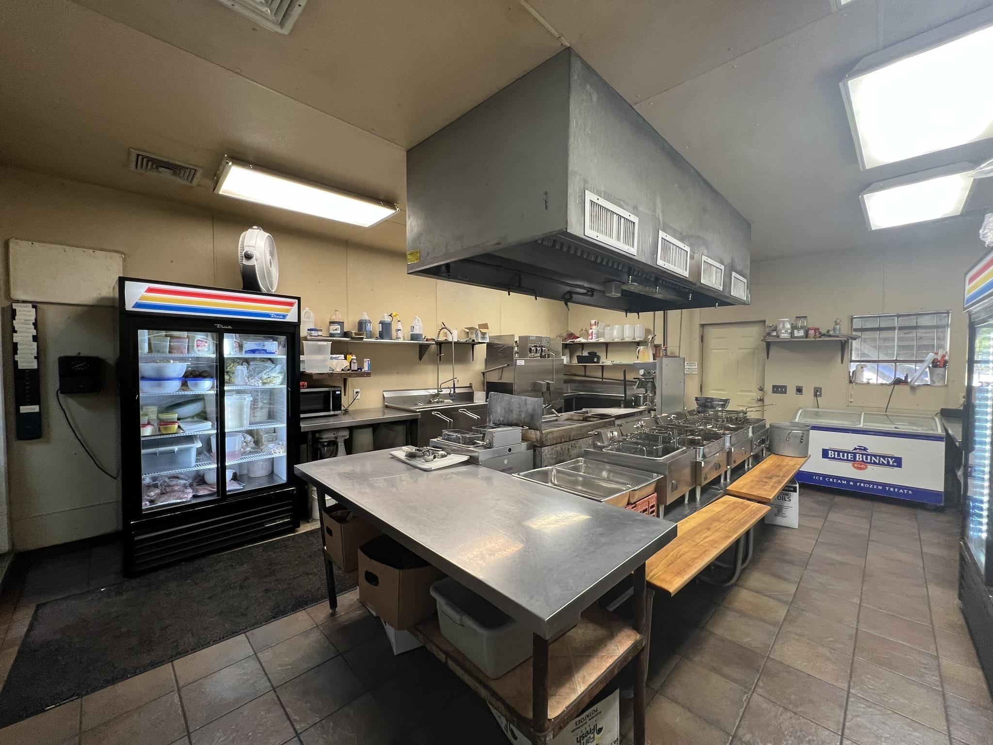 Photo 16 - Commercial / Industrial for sale – 225  Main  Yes Mammoth Spring, AR
