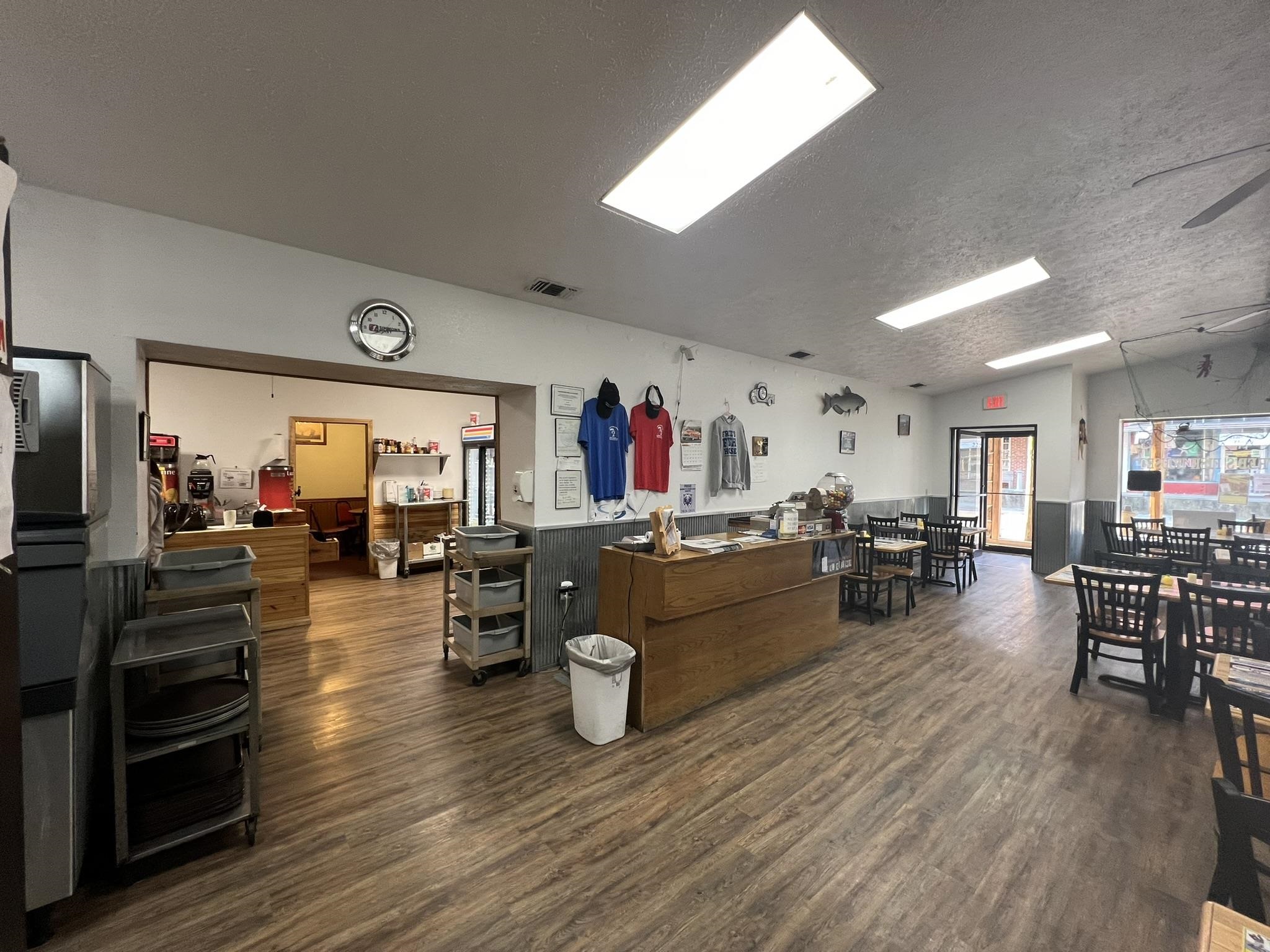 Photo 22 - Commercial / Industrial for sale – 225  Main  Yes Mammoth Spring, AR