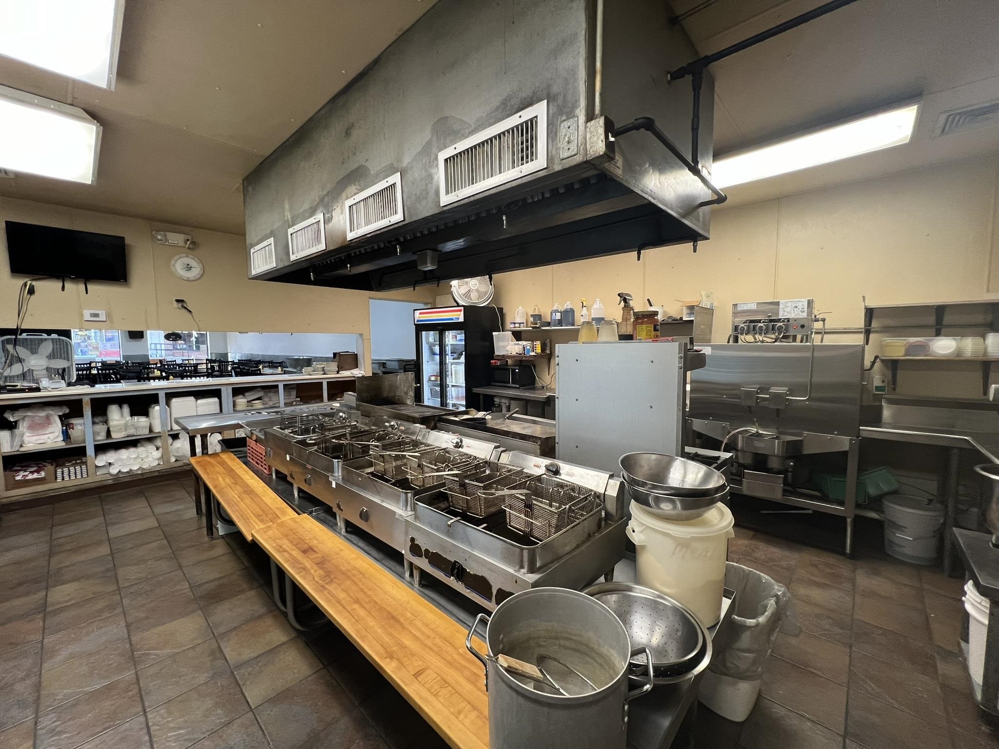 Photo 42 - Commercial / Industrial for sale – 225  Main  Yes Mammoth Spring, AR