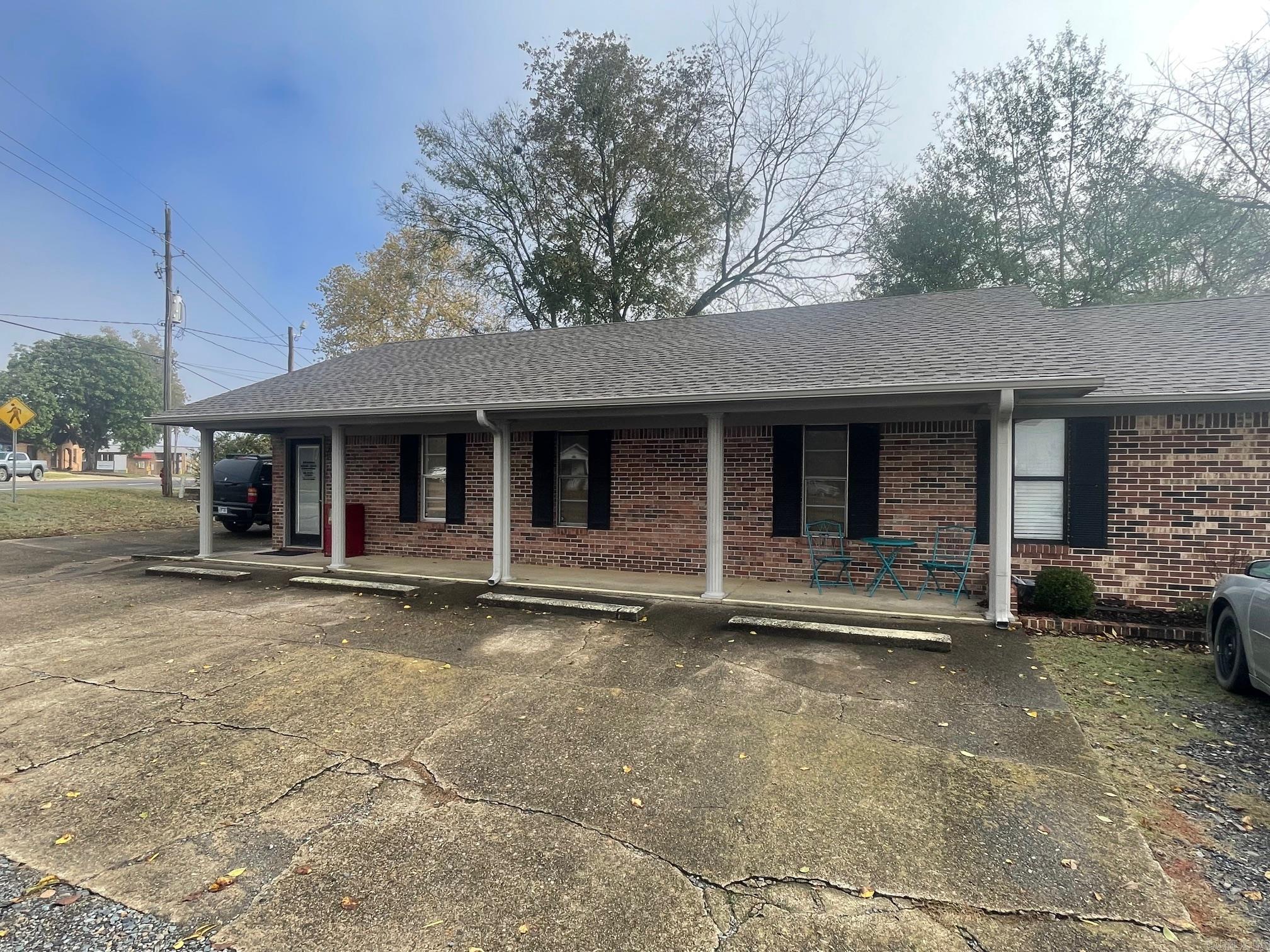 Commercial for sale – 1168  Hwy 71 s   Mena, AR