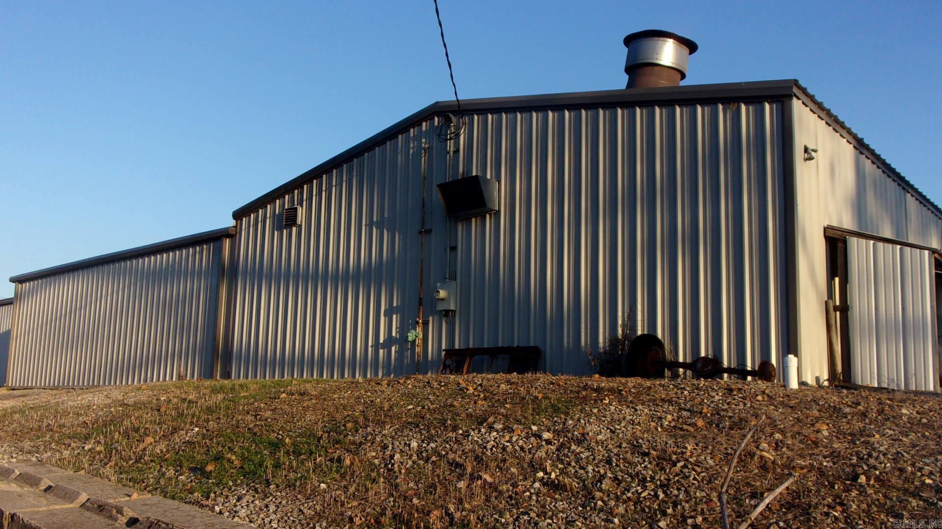 Photo 13 - Commercial / Industrial for sale – 597  Hwy 62  No Ash Flat, AR