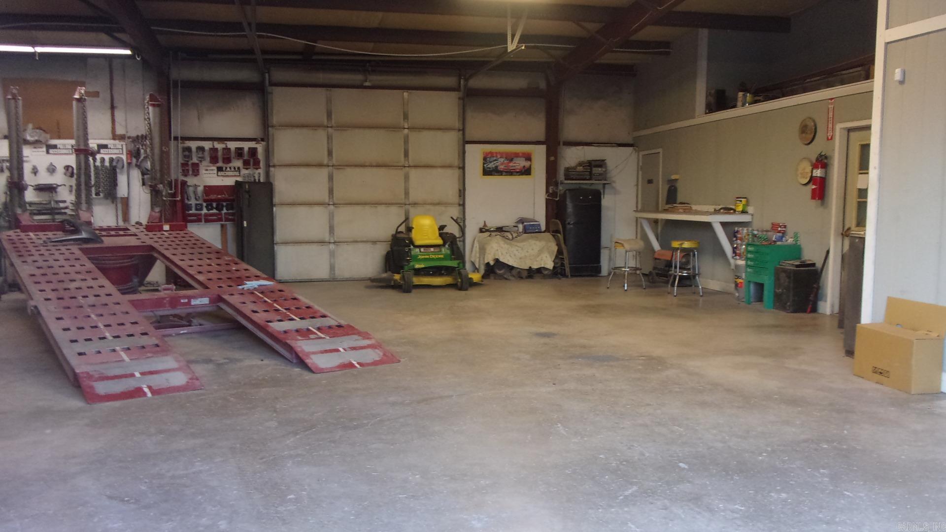 Photo 14 - Commercial / Industrial for sale – 597  Hwy 62  No Ash Flat, AR