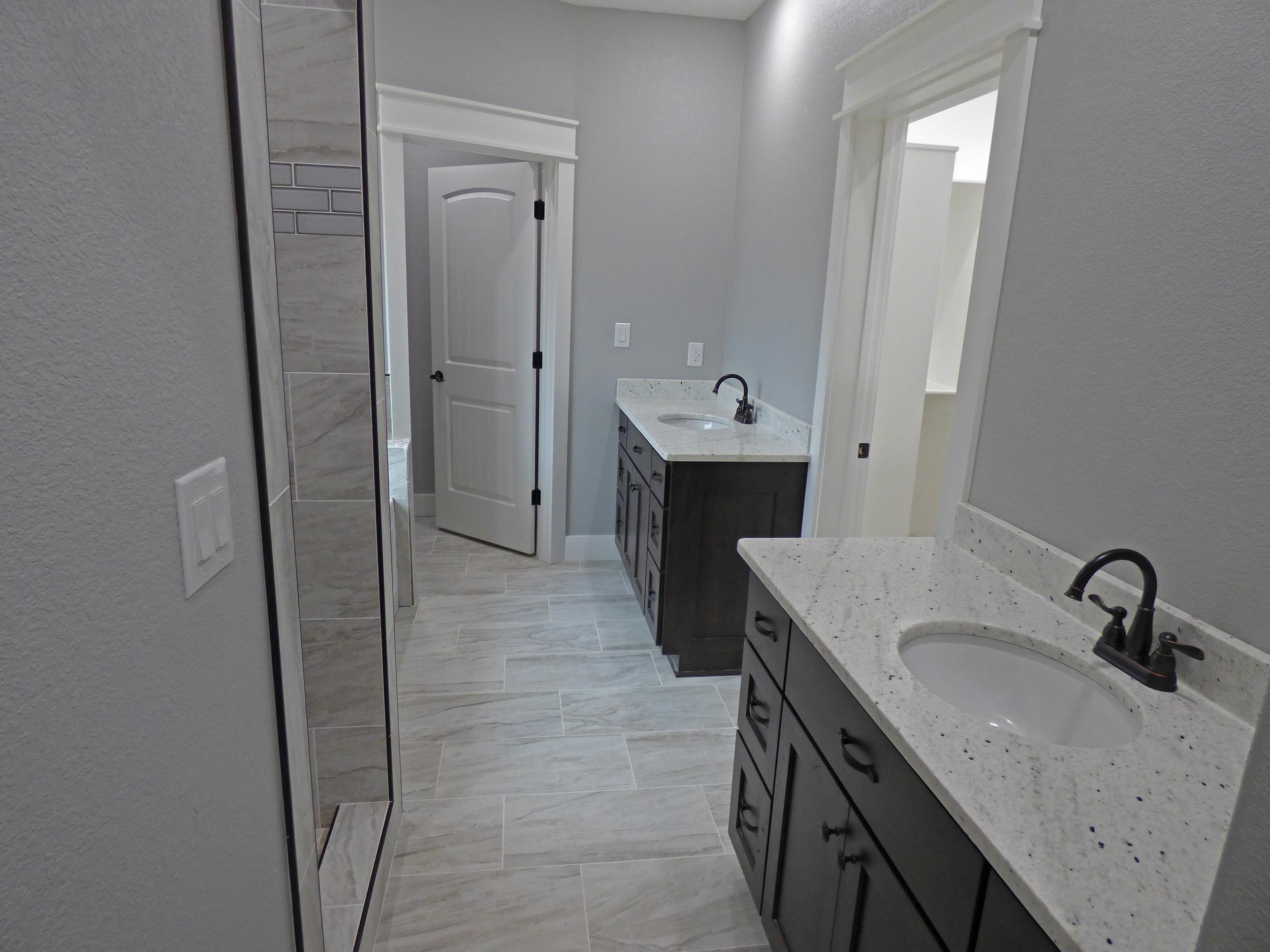 Photo 13 - Residential for sale – 62  Highland Cove   Highland, AR