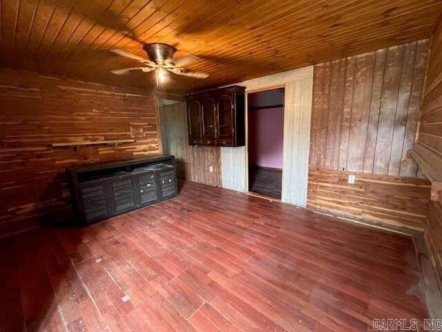 Photo 4 - Residential for sale – 2239 N Main   Mount Pleasant, AR
