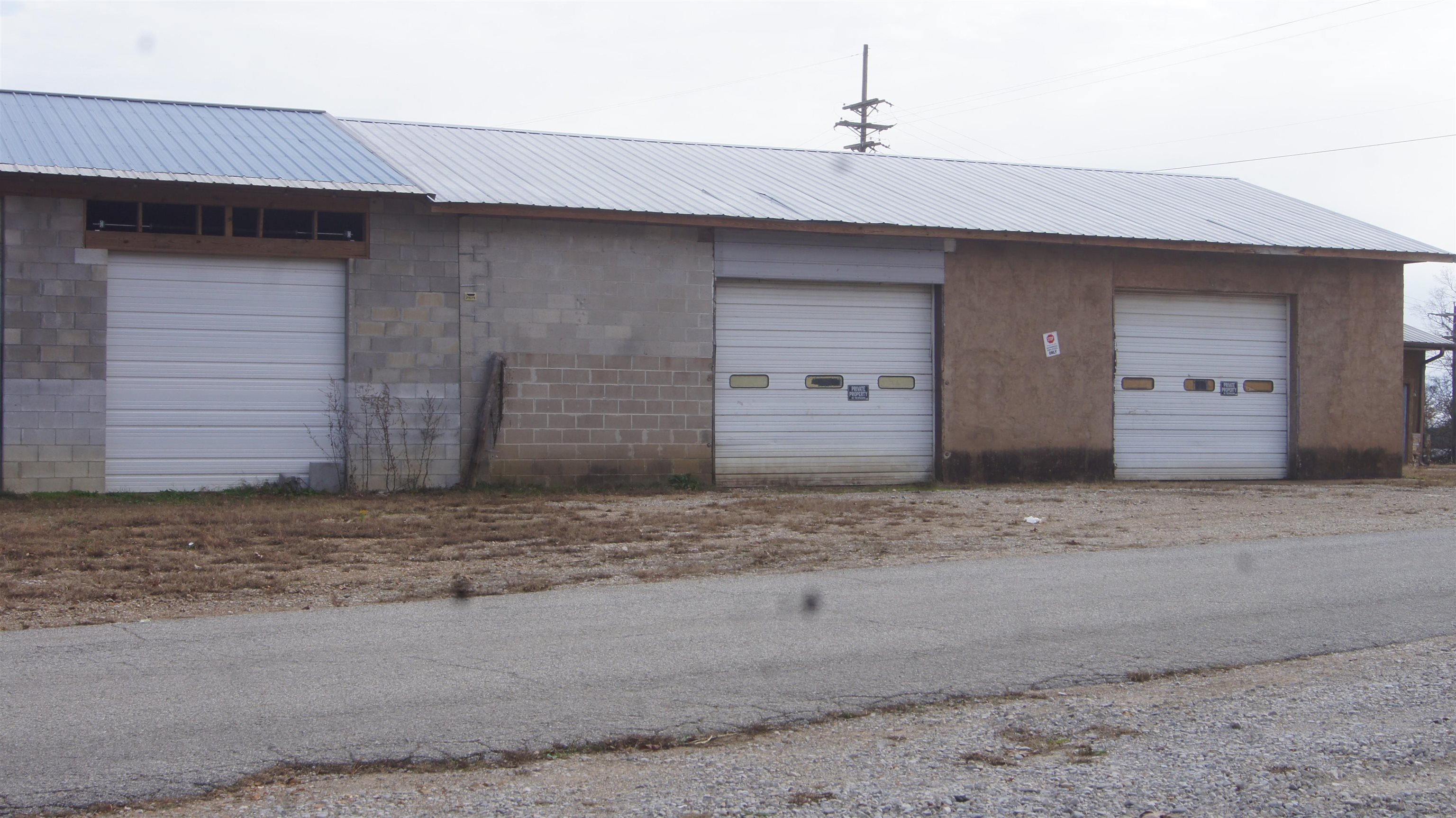 Photo 9 - Commercial / Industrial for sale – 1618  Hwy 63 E  Yes Hardy, AR