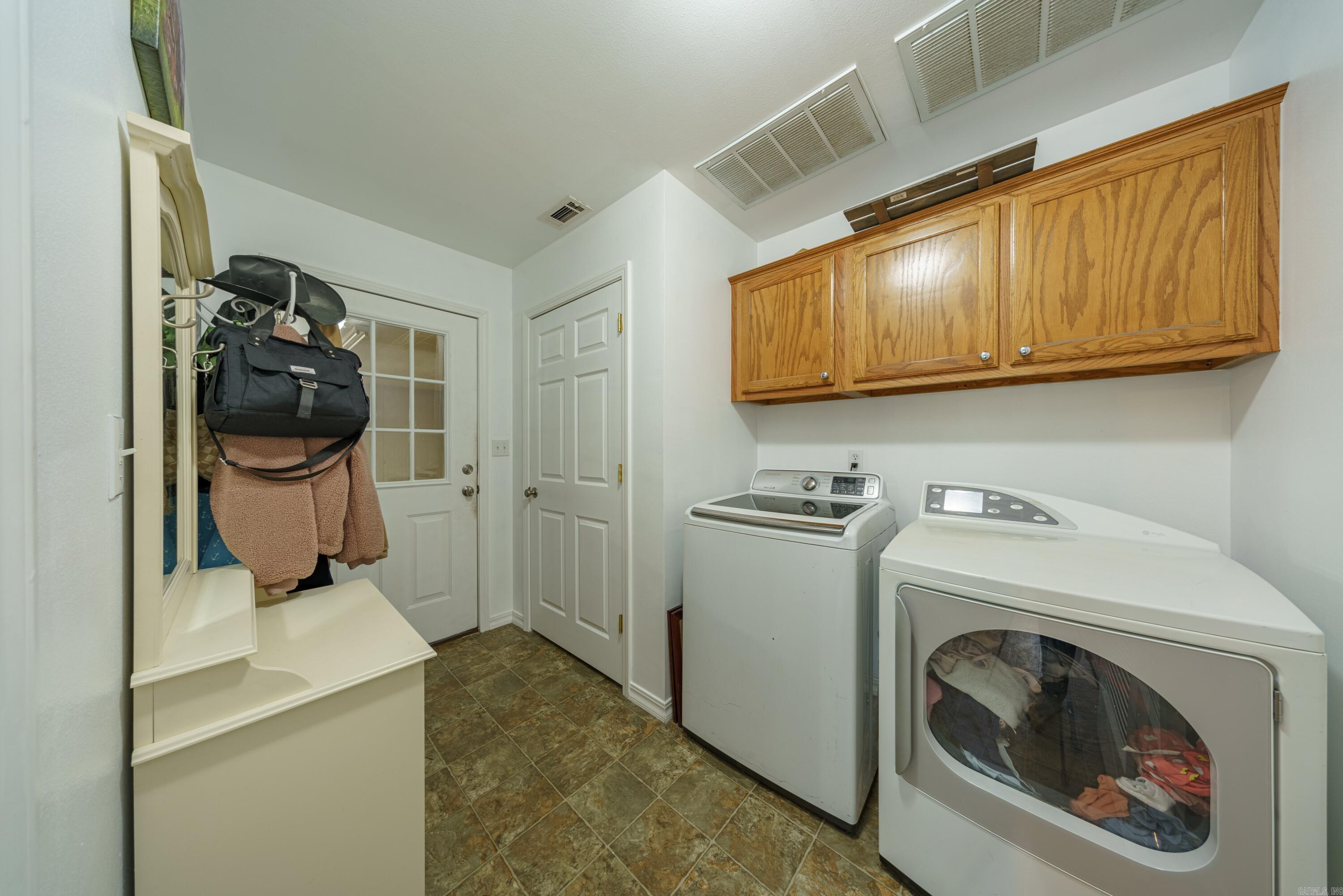 Photo 13 - Residential for sale – 34  Sorrell Rd   Cave City, AR