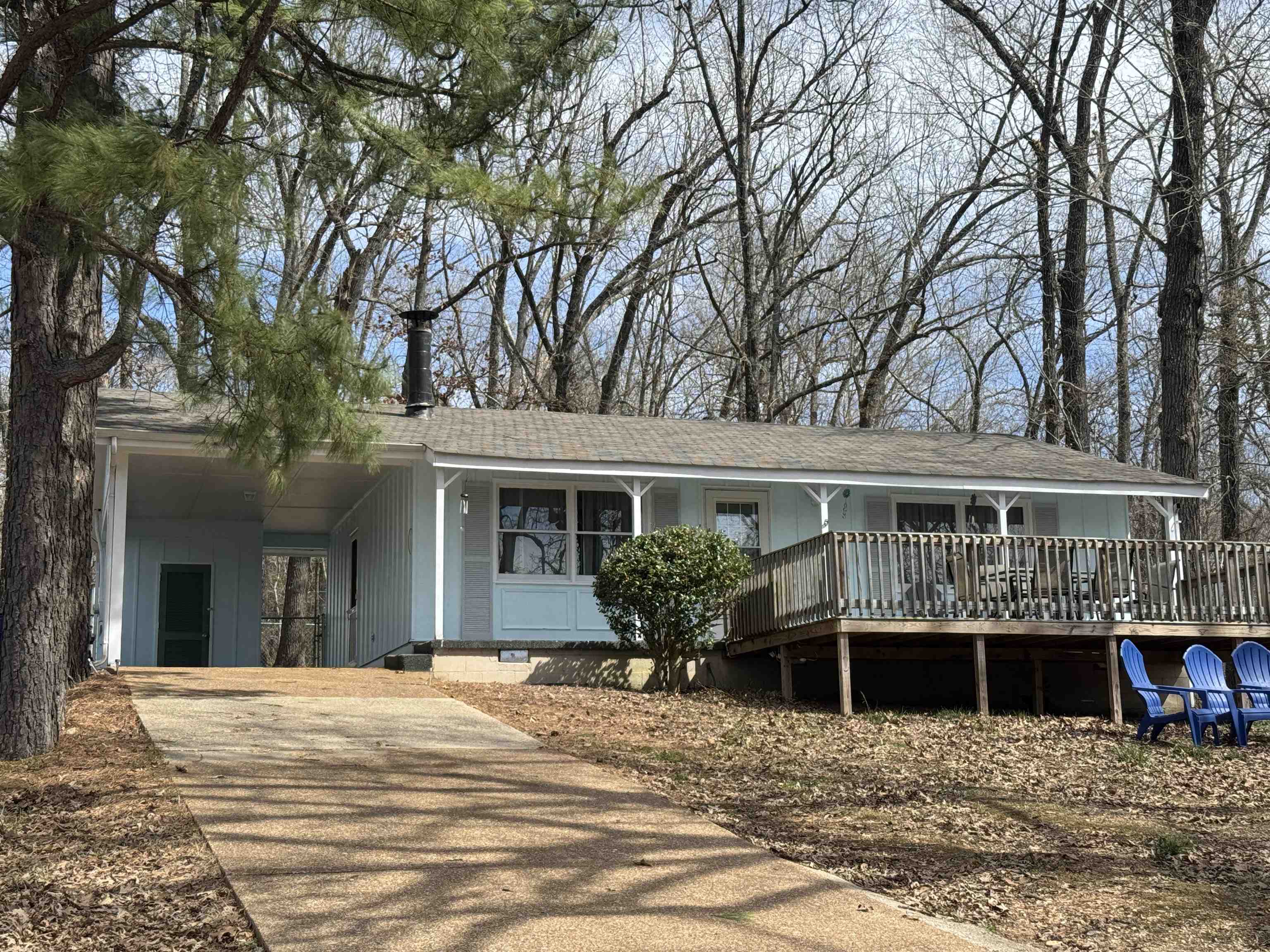 address: 231 E Lakeshore  