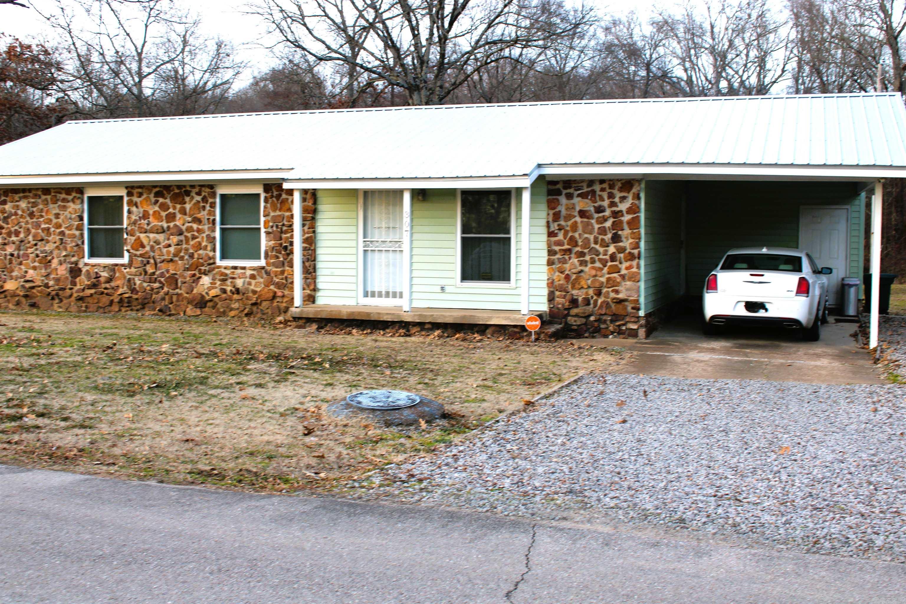 Residential for sale – 307 W 2nd   McCrory, AR