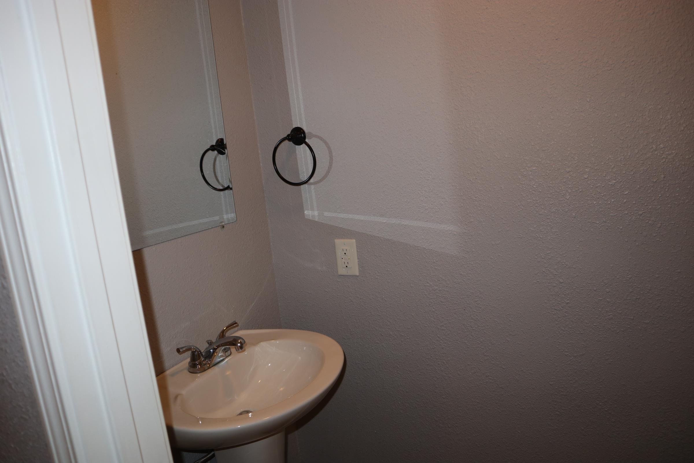 Photo 16 - Residential for sale – 361 N Cedar St   Salem, AR