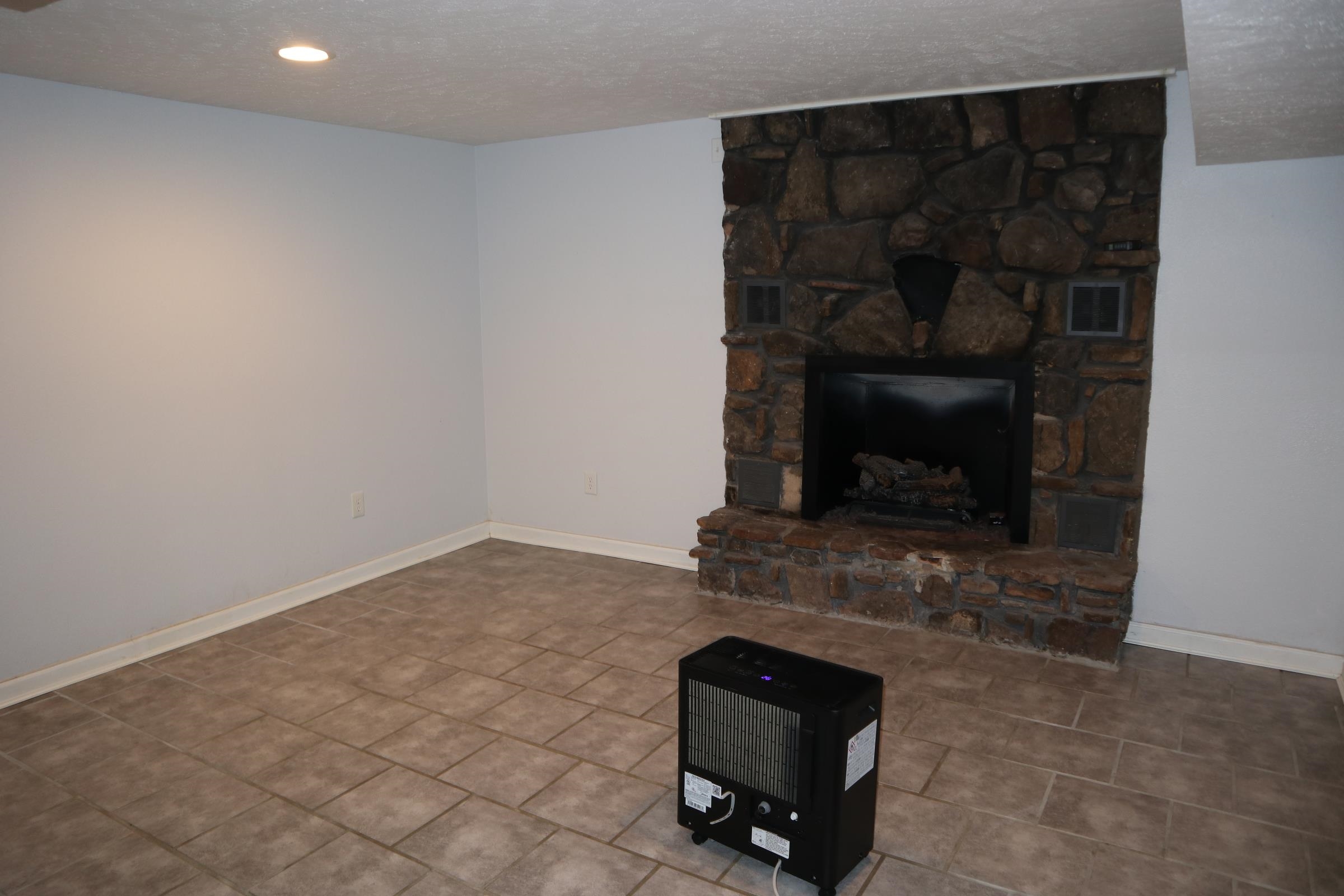 Photo 20 - Residential for sale – 361 N Cedar St   Salem, AR