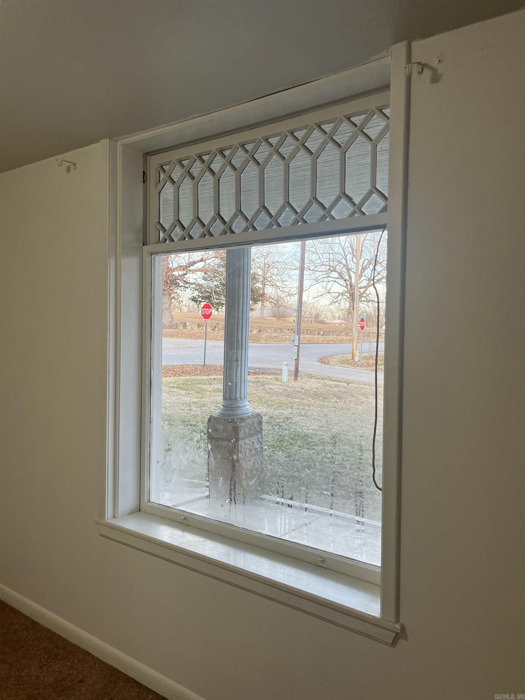 Photo 18 - Residential for sale – 140 N Oak St   Salem, AR