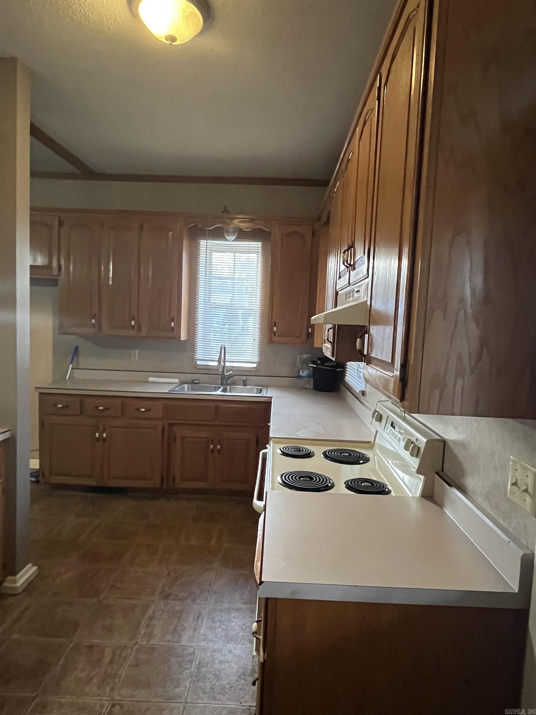 Photo 6 - Residential for sale – 140 N Oak St   Salem, AR