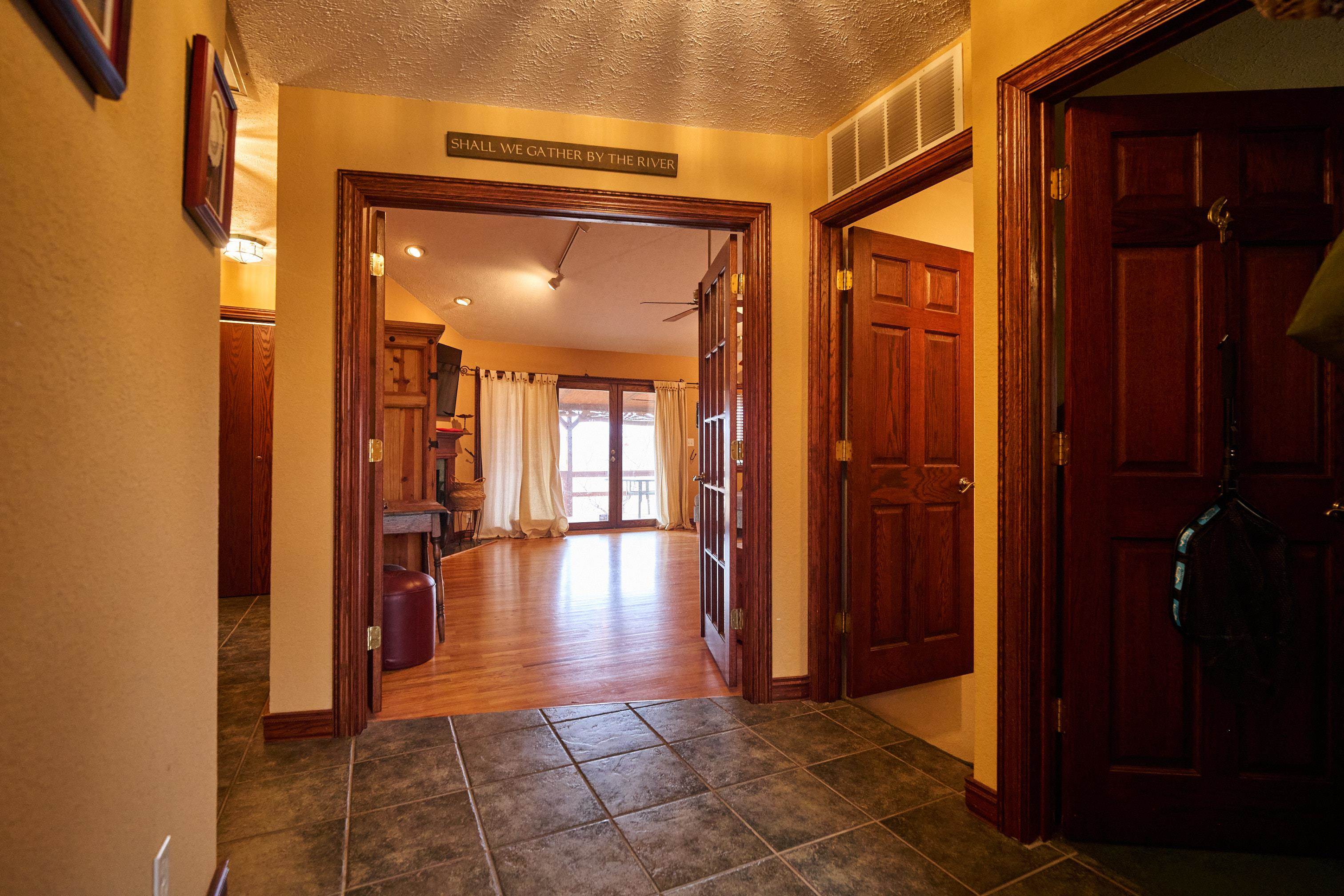 Photo 20 - Residential for sale –   Shadow Oak   Mammoth Spring, AR
