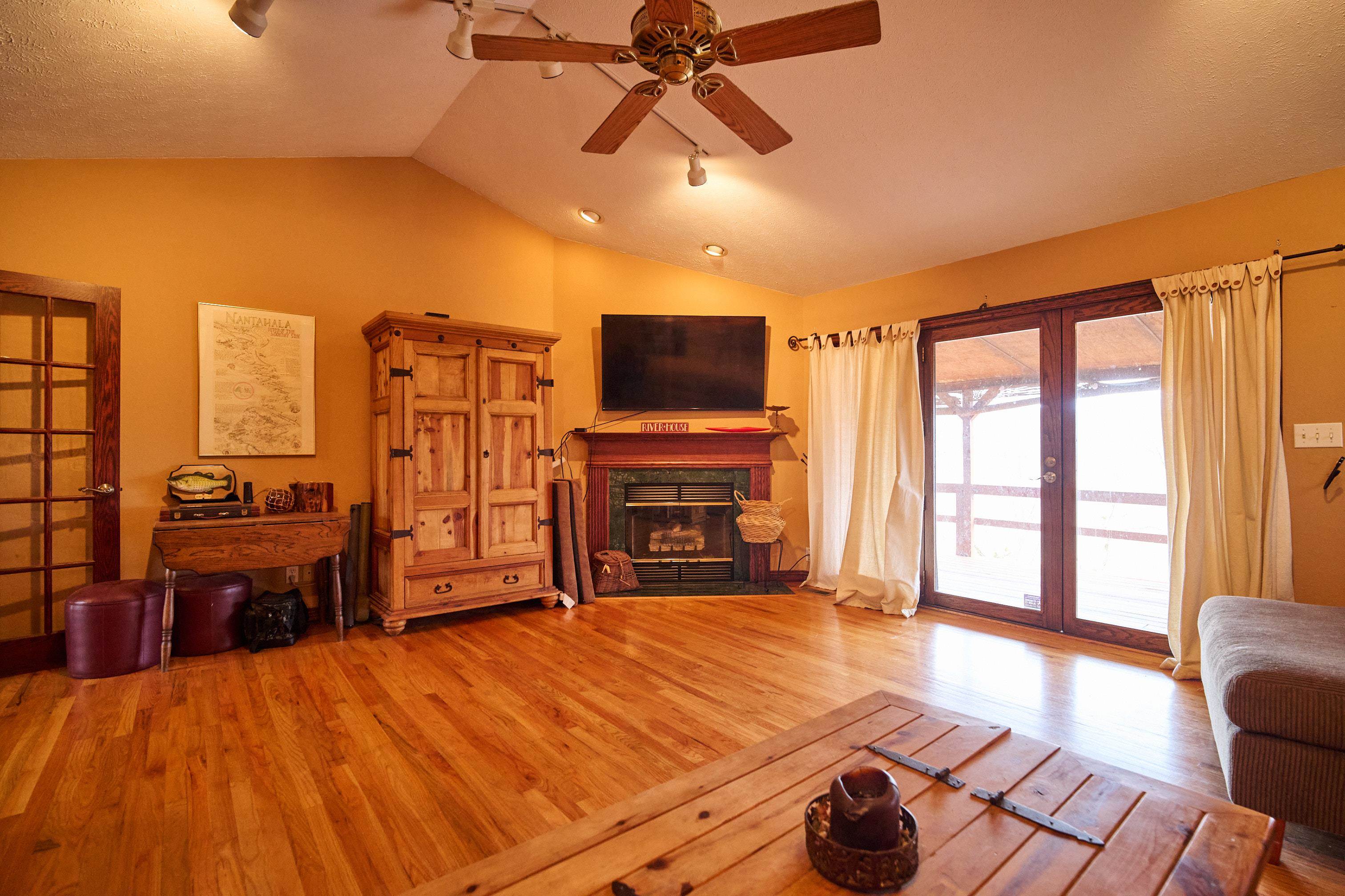Photo 23 - Residential for sale –   Shadow Oak   Mammoth Spring, AR