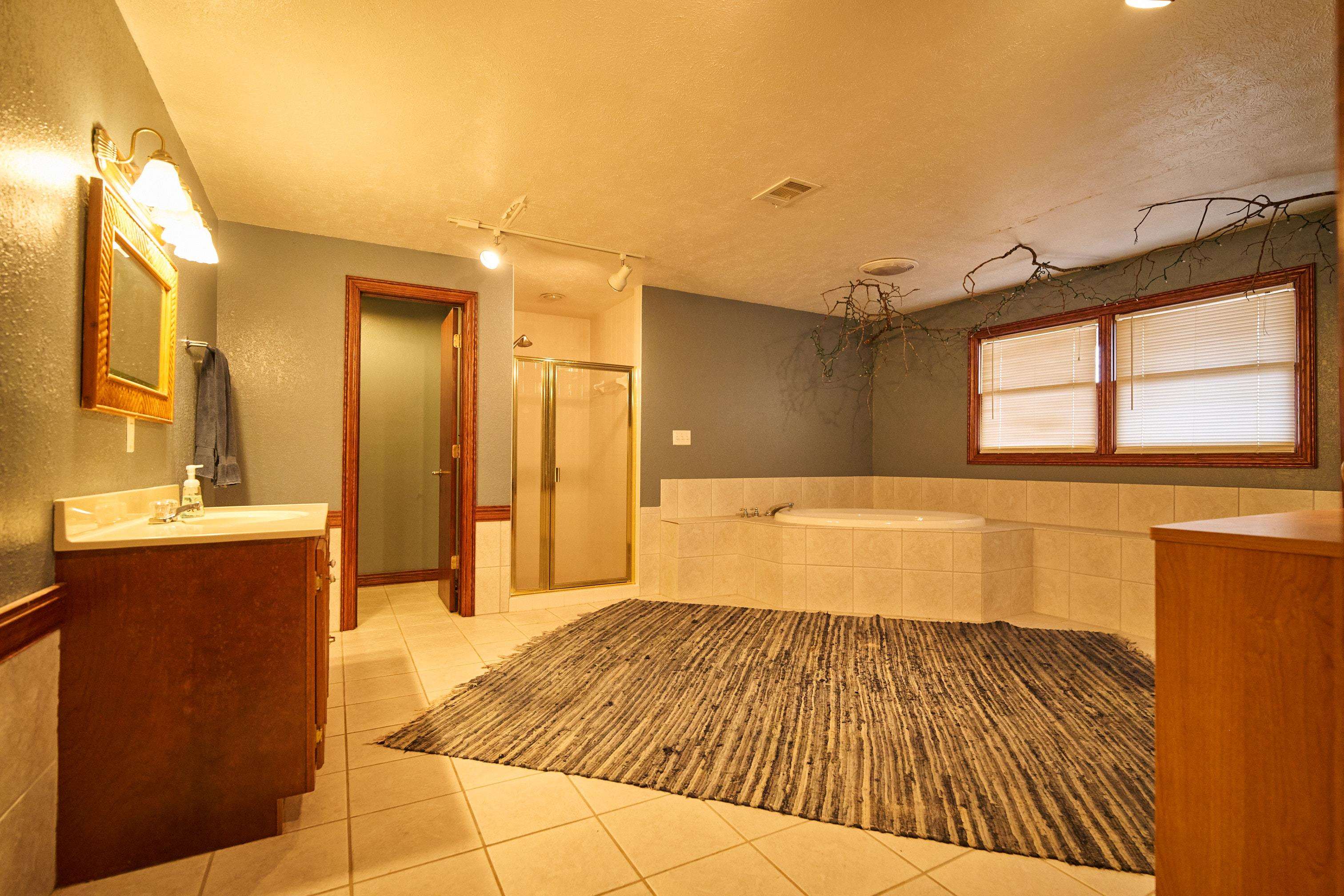 Photo 40 - Residential for sale –   Shadow Oak   Mammoth Spring, AR