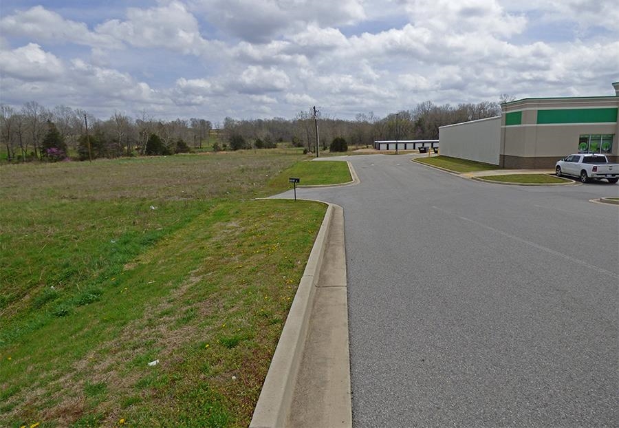 Photo 5 - Commercial / Industrial for sale –   US Hwy 62-412   Ash Flat, AR