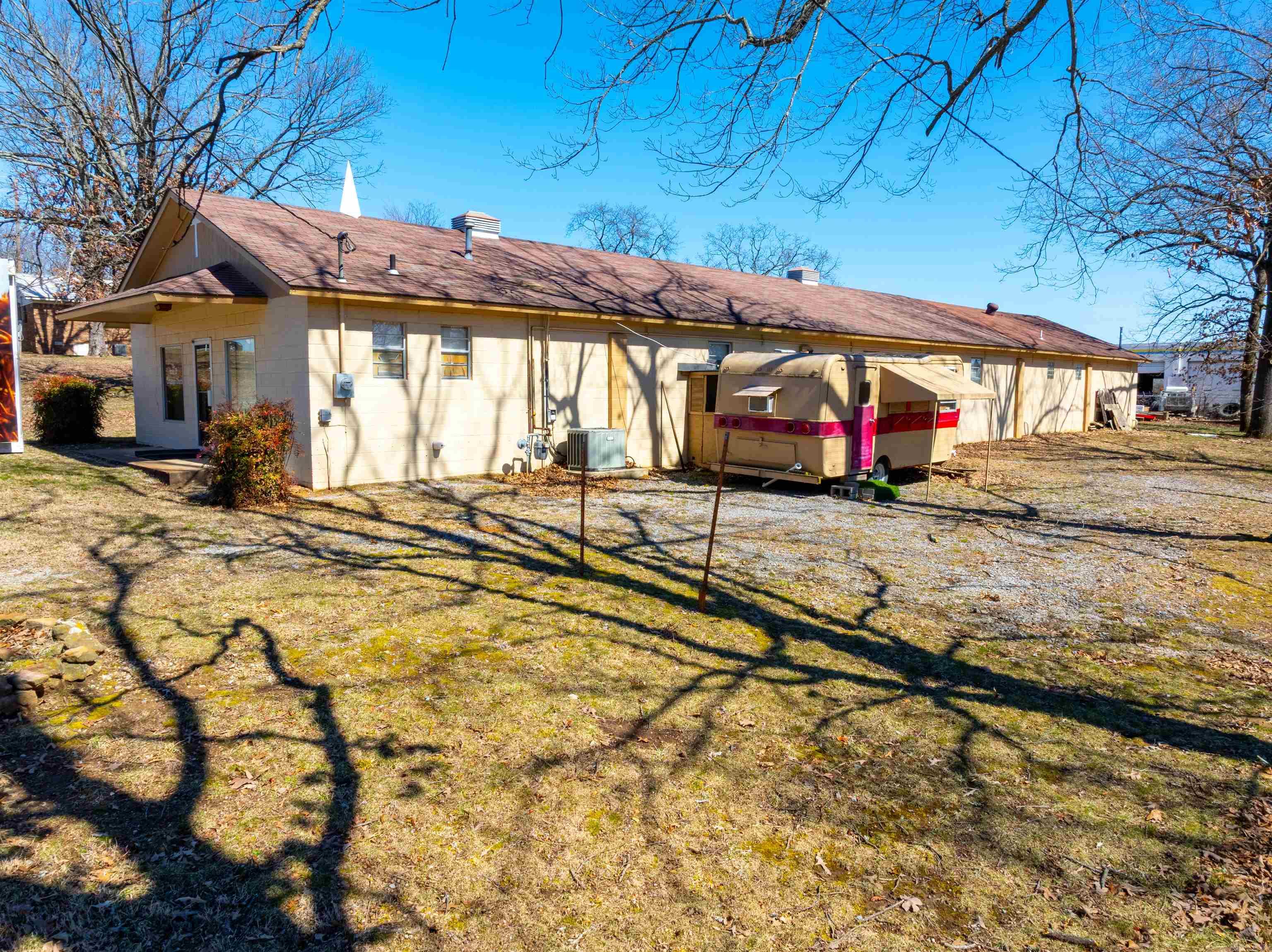 Photo 5 - Residential for sale – 105  Chamblee   Batesville, AR
