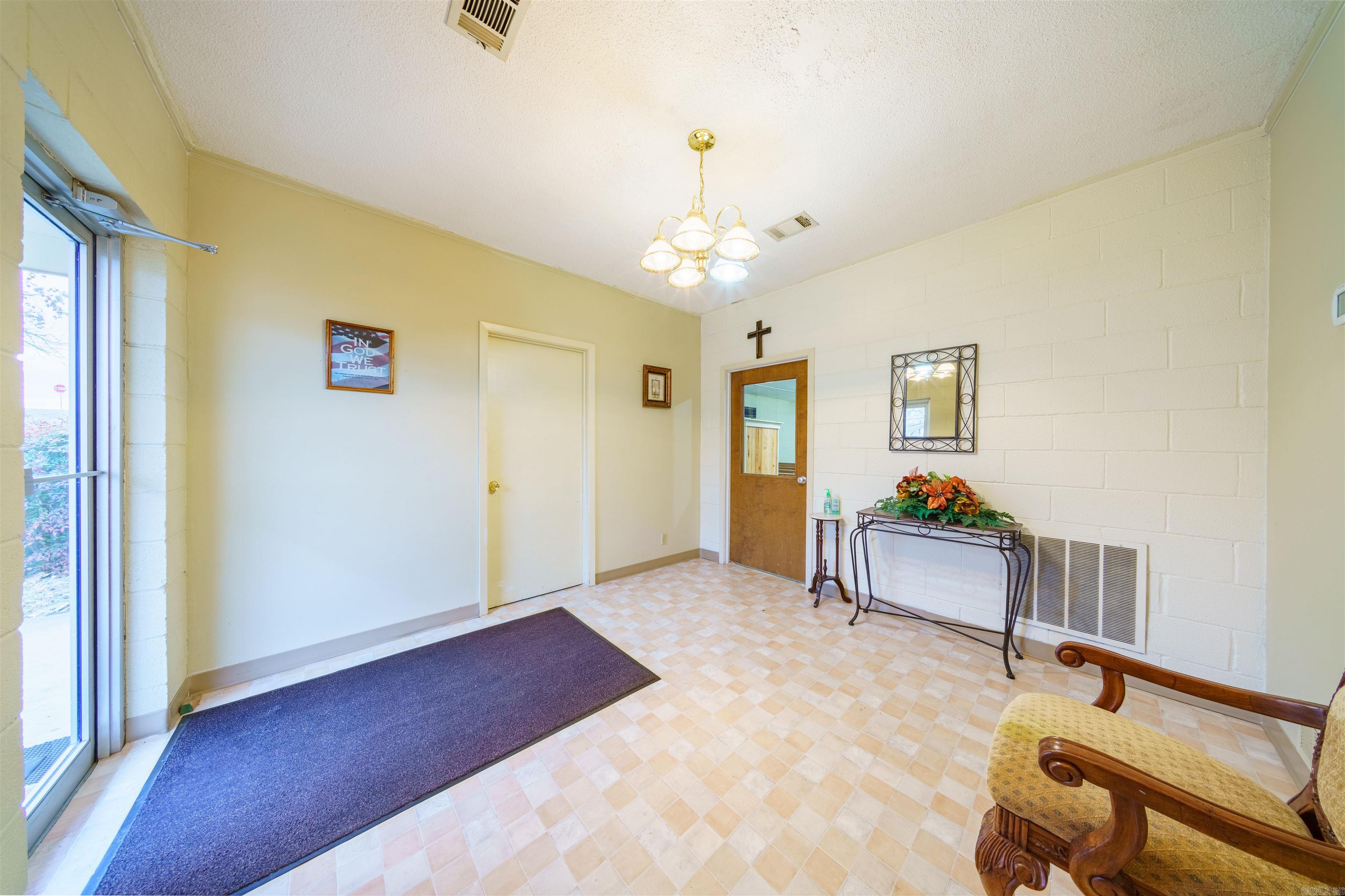 Photo 6 - Residential for sale – 105  Chamblee   Batesville, AR