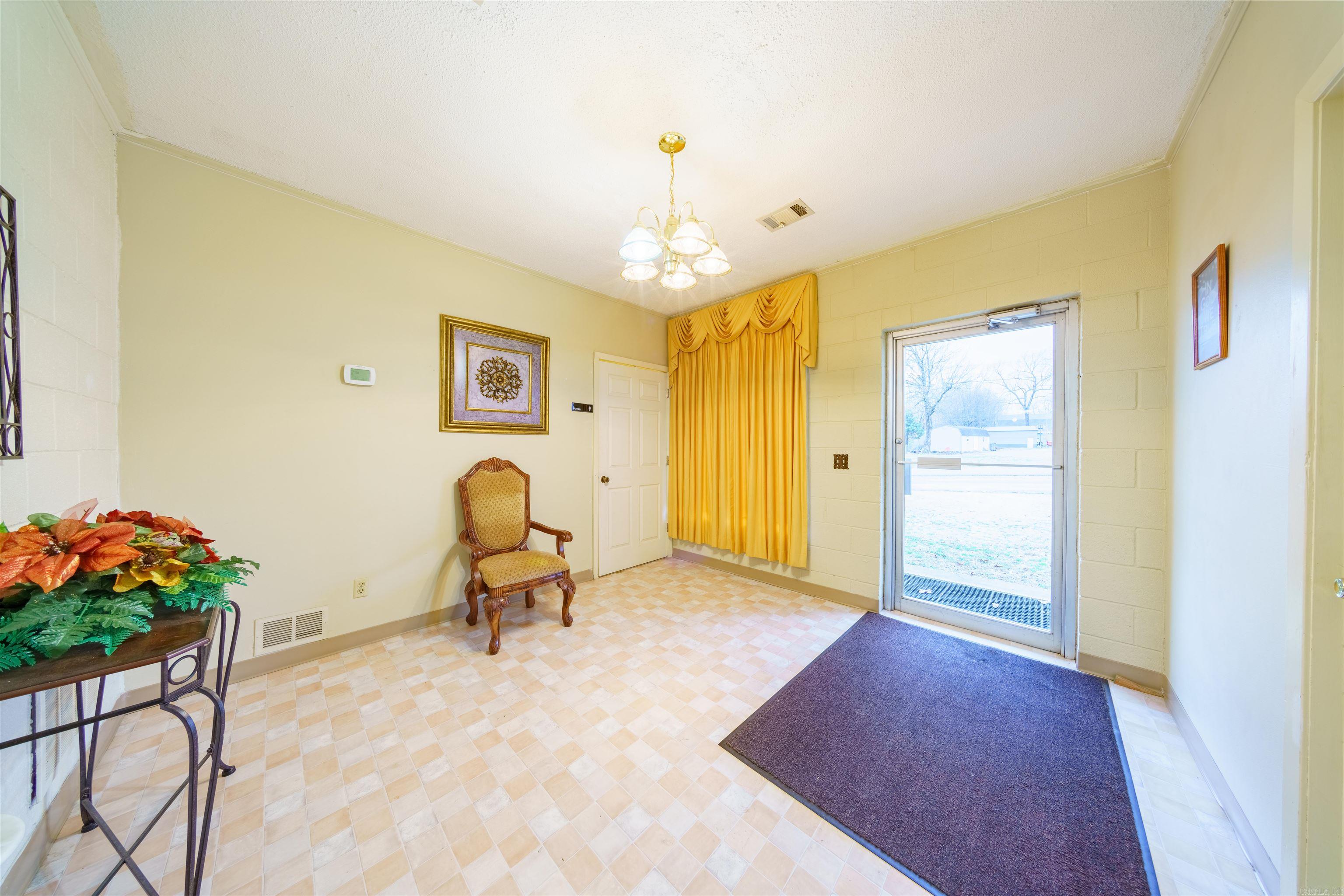 Photo 7 - Residential for sale – 105  Chamblee   Batesville, AR