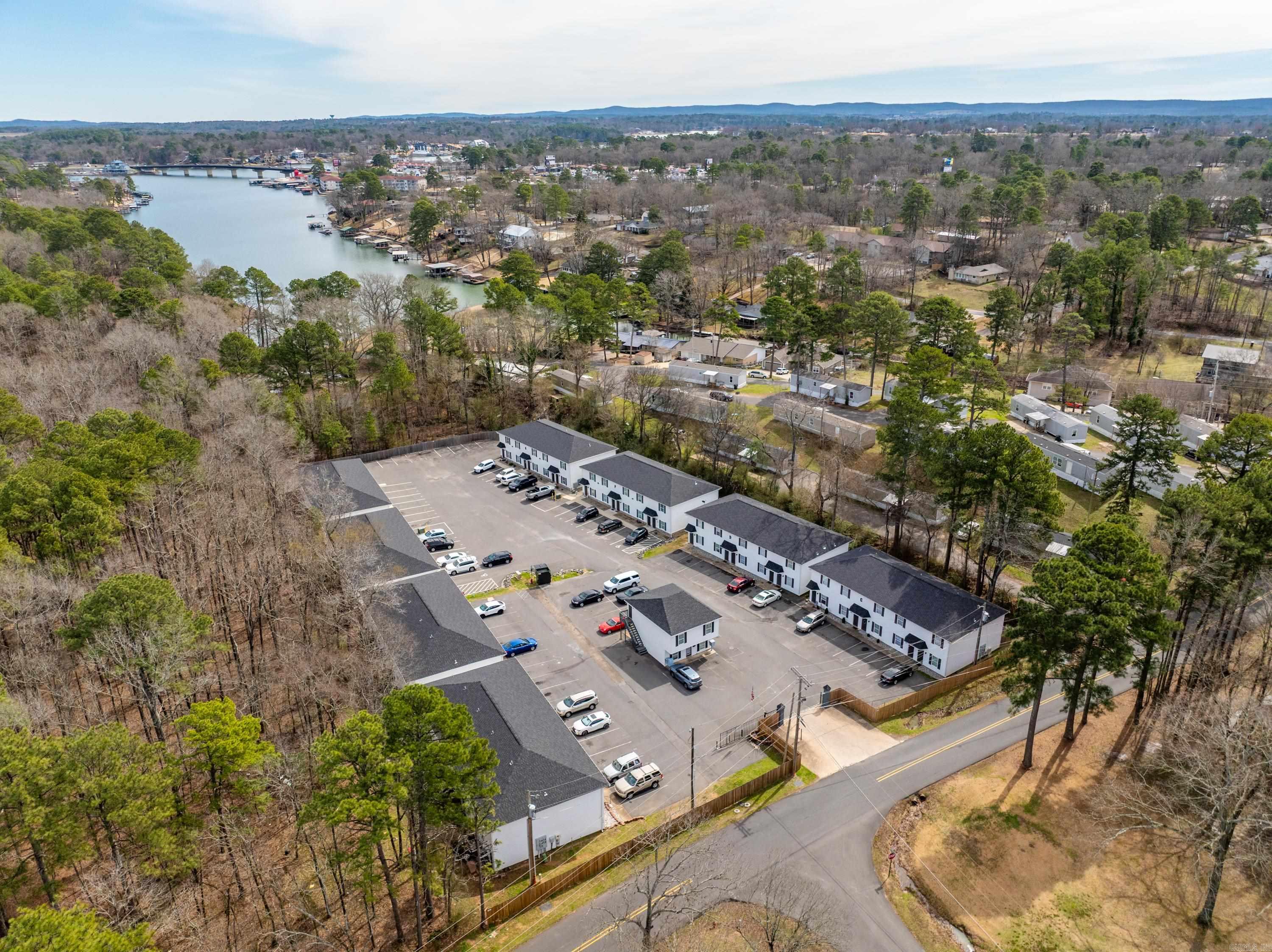 Photo 3 - Multi-Family for sale – 200  Springwood Rd   Hot Springs, AR