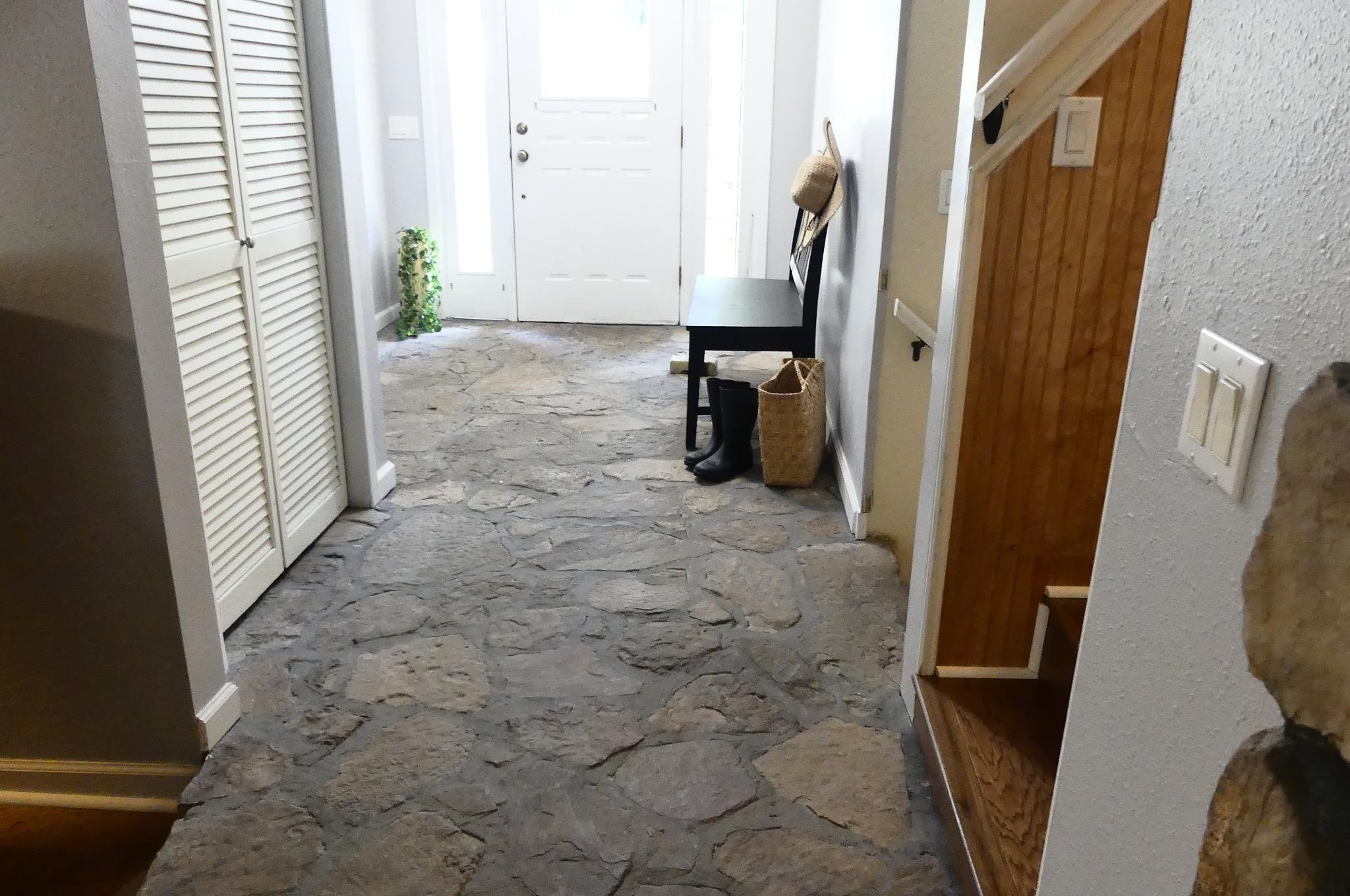 Photo 13 - Residential for sale – 600 W Clayton St   Hardy, AR