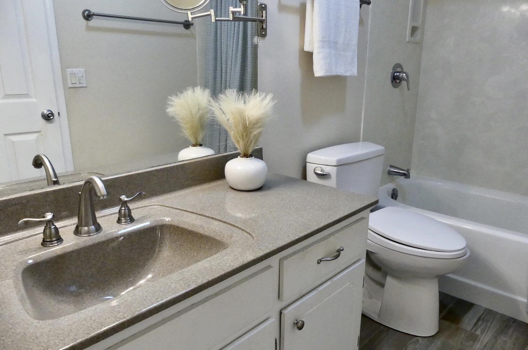 Photo 15 - Residential for sale – 600 W Clayton St   Hardy, AR