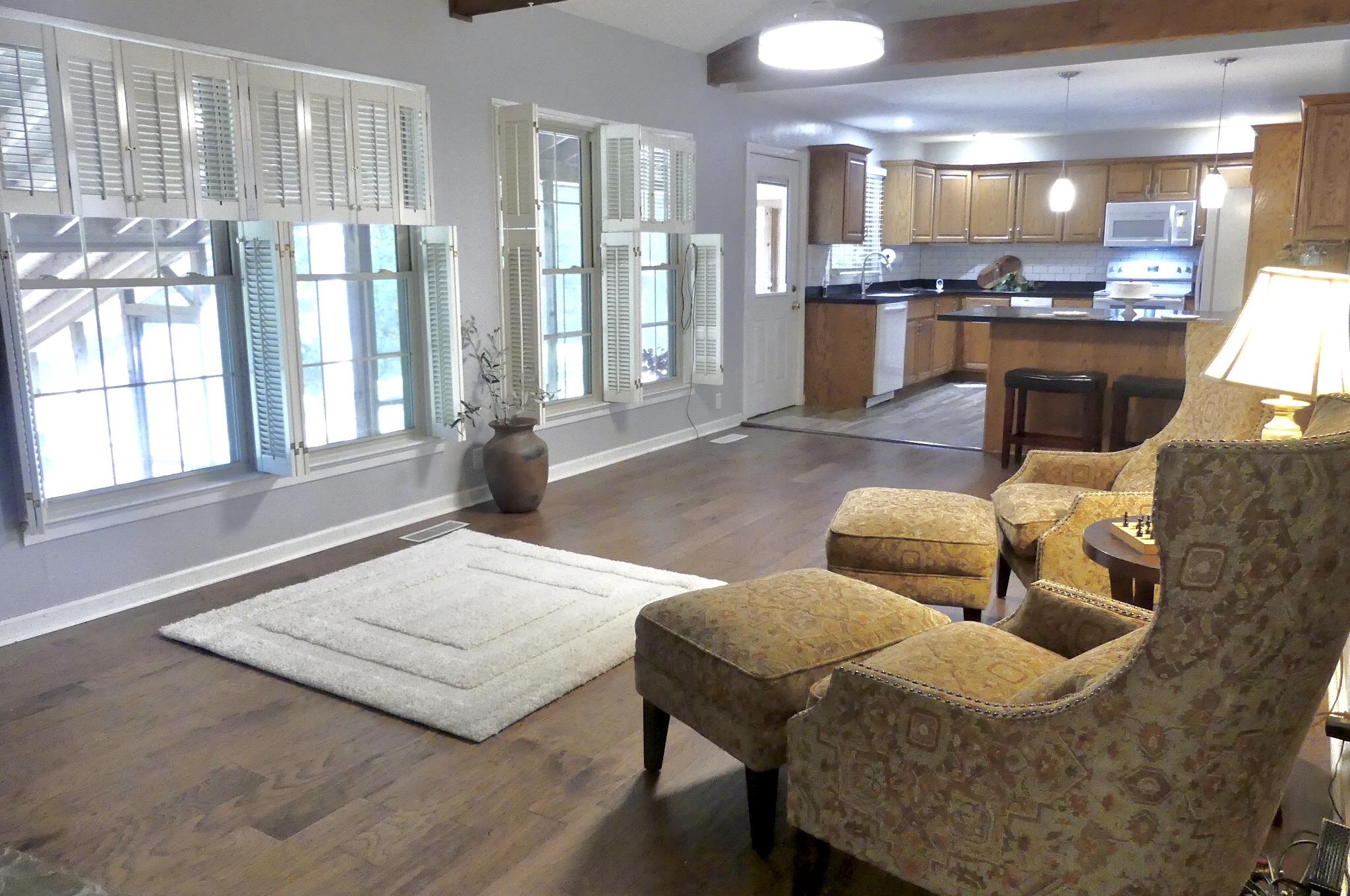 Photo 7 - Residential for sale – 600 W Clayton St   Hardy, AR