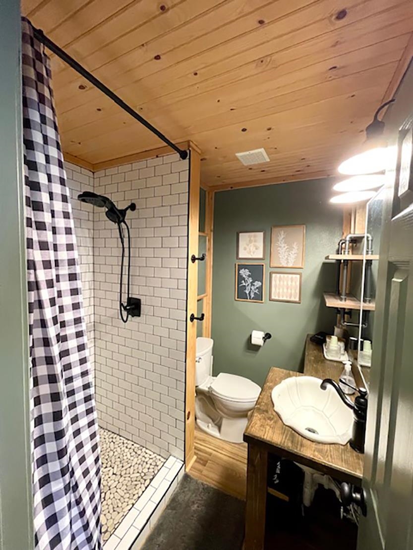 Photo 13 - Residential for sale – 89 B E Valley   Hardy, AR